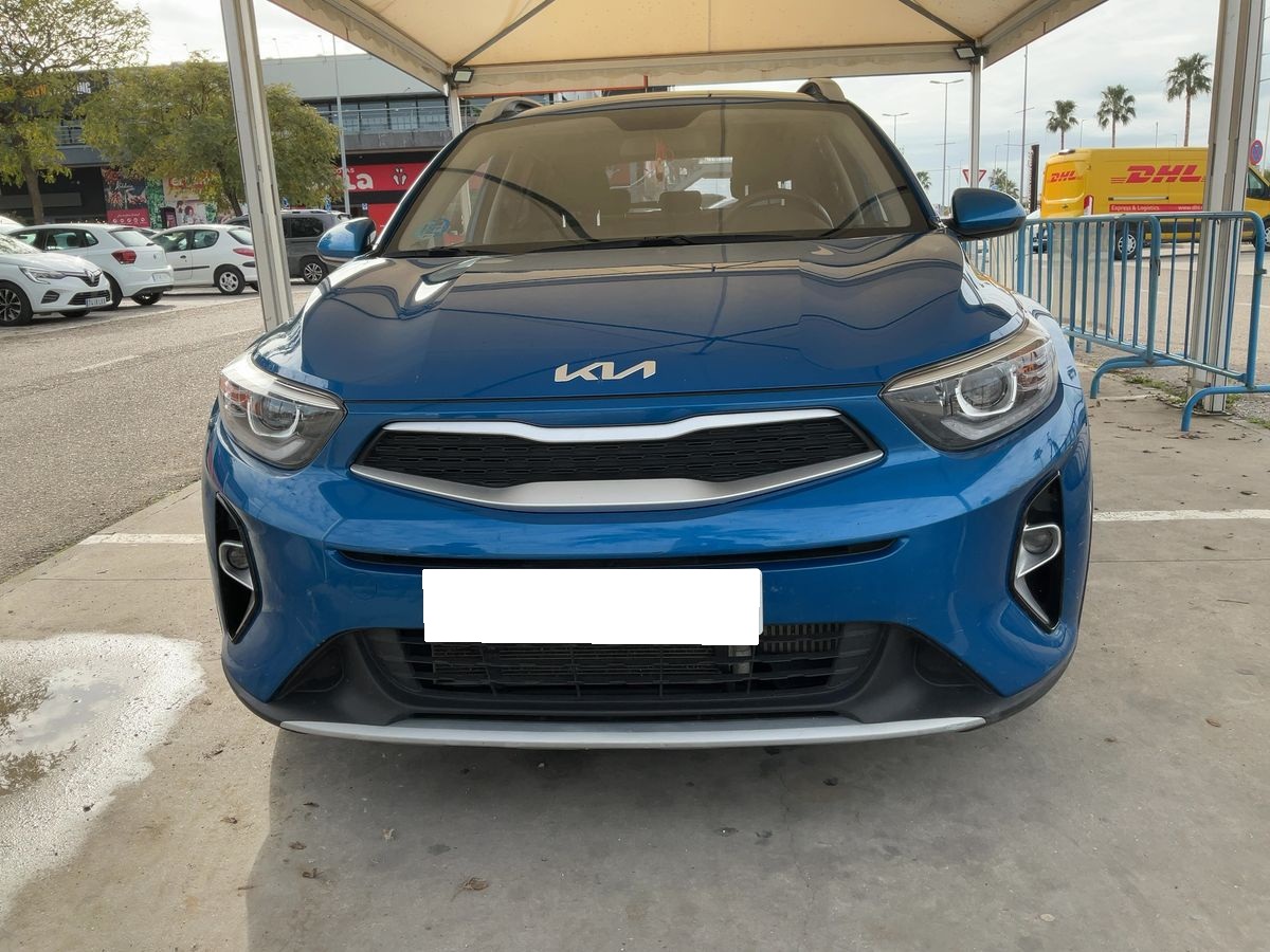 Kia Stonic Hybrid 100cv 2024 60.000km