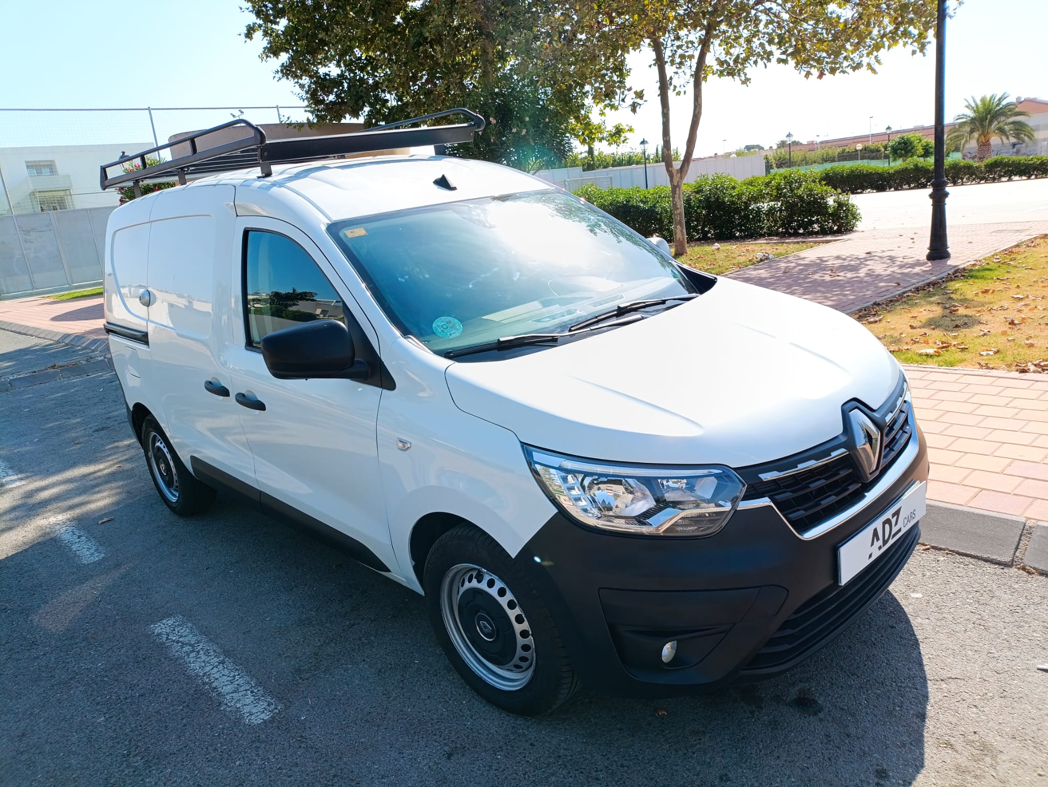 Renault Express Van 2023 95cv 68.000km