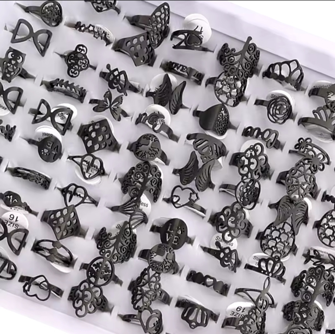 ROYAL ENTITY FILIGREE RING