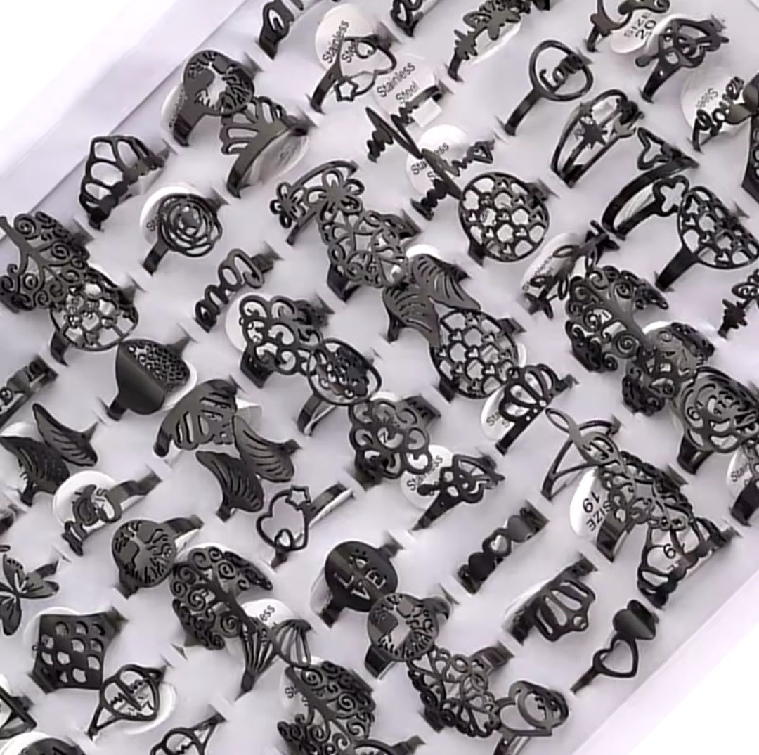 ROYAL ENTITY FILIGREE RING