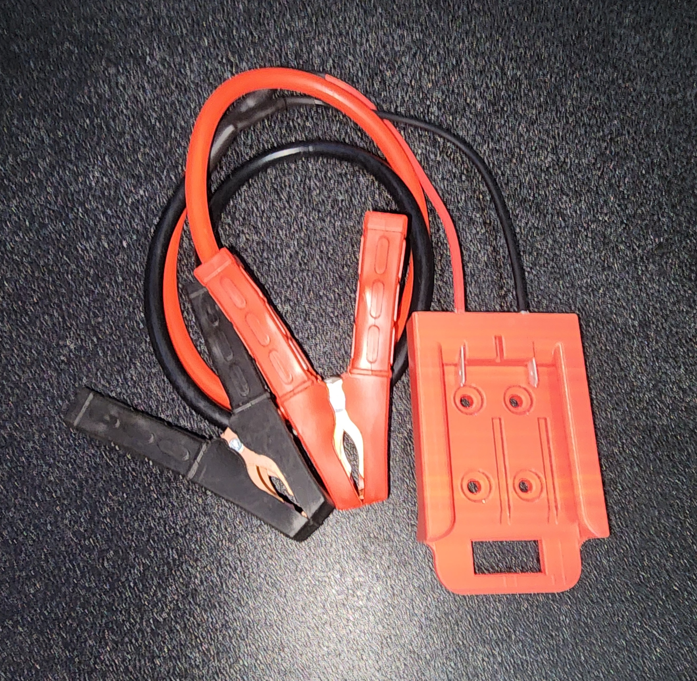 "Craft Red" jump start pack. Requires "Craft Red" 20 volt lithium ion battery pack.