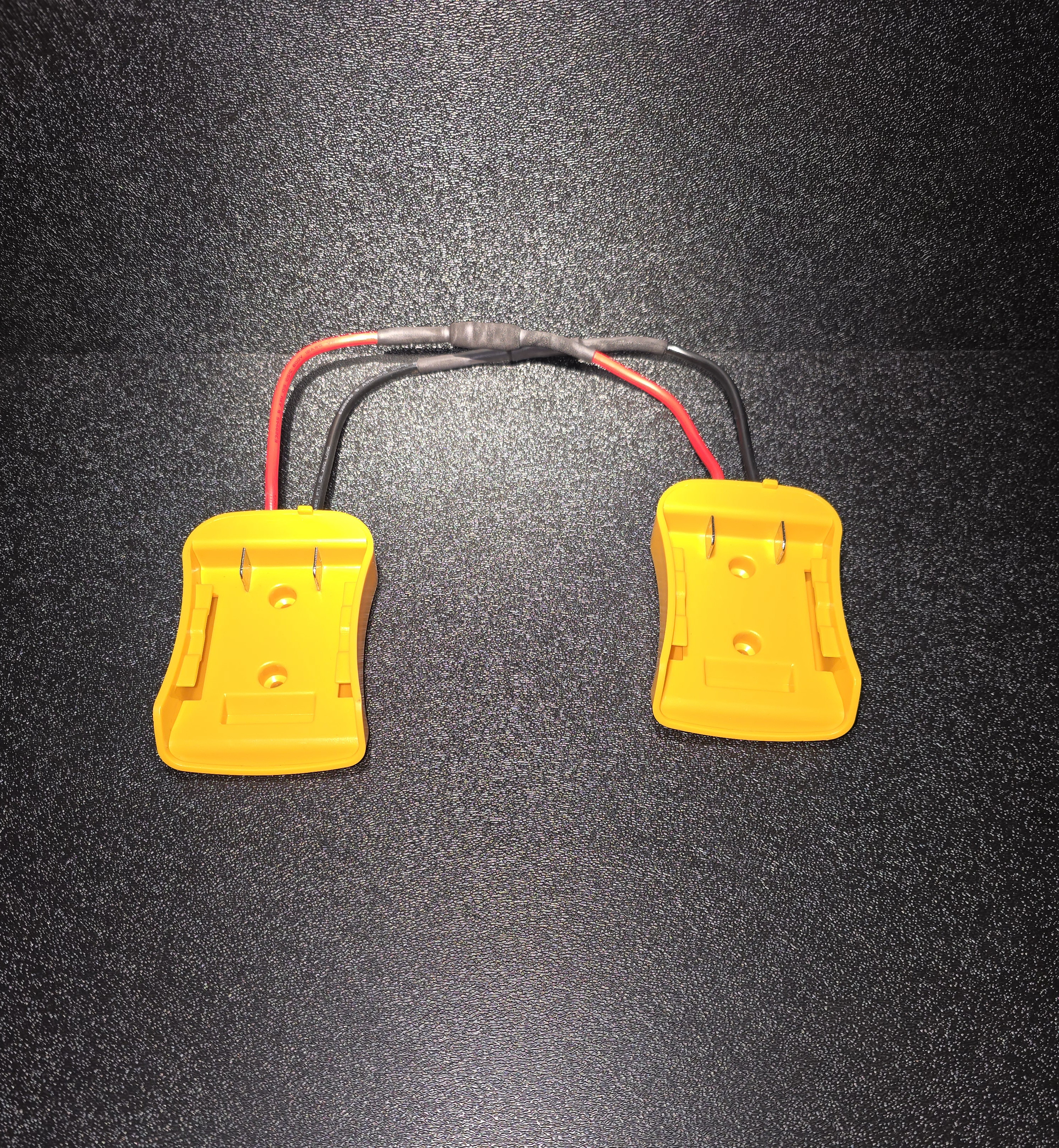 "Dew Yellow" 20V battery that won't  charge anymore. Revive/ Recharge the "Bad"battery with my product.