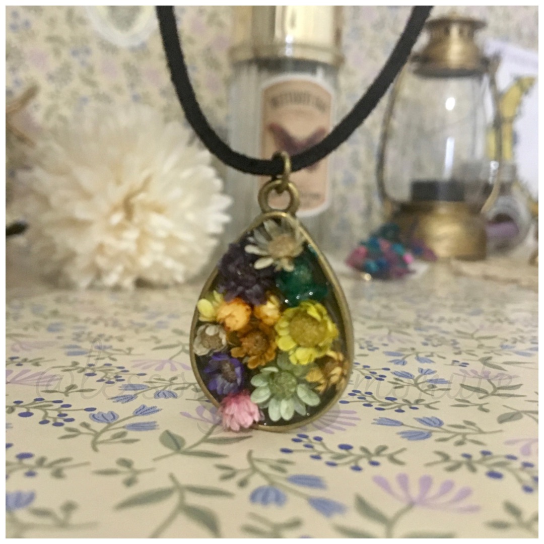 Collier KATE