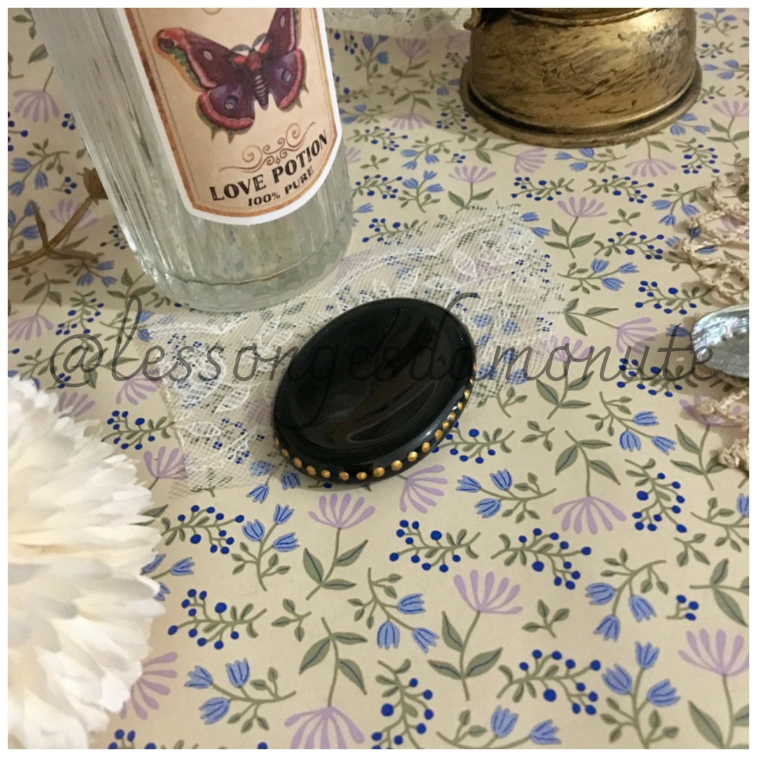 Pierre pouce : obsidienne noire