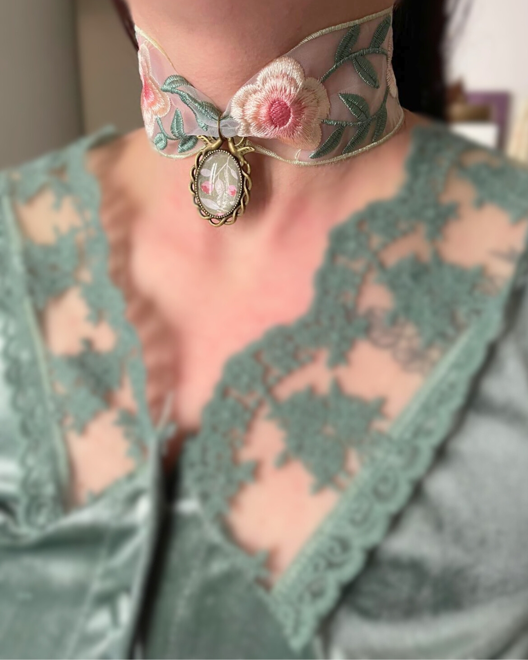 Collier Featherington - Philipa