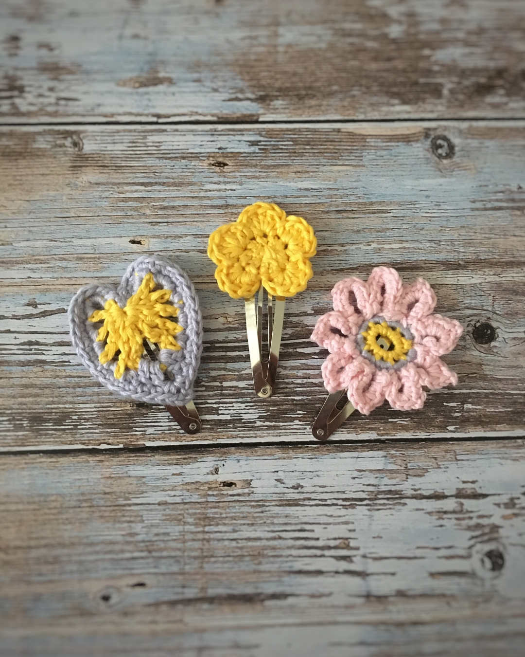 3 pinces : Fleurs acidulées