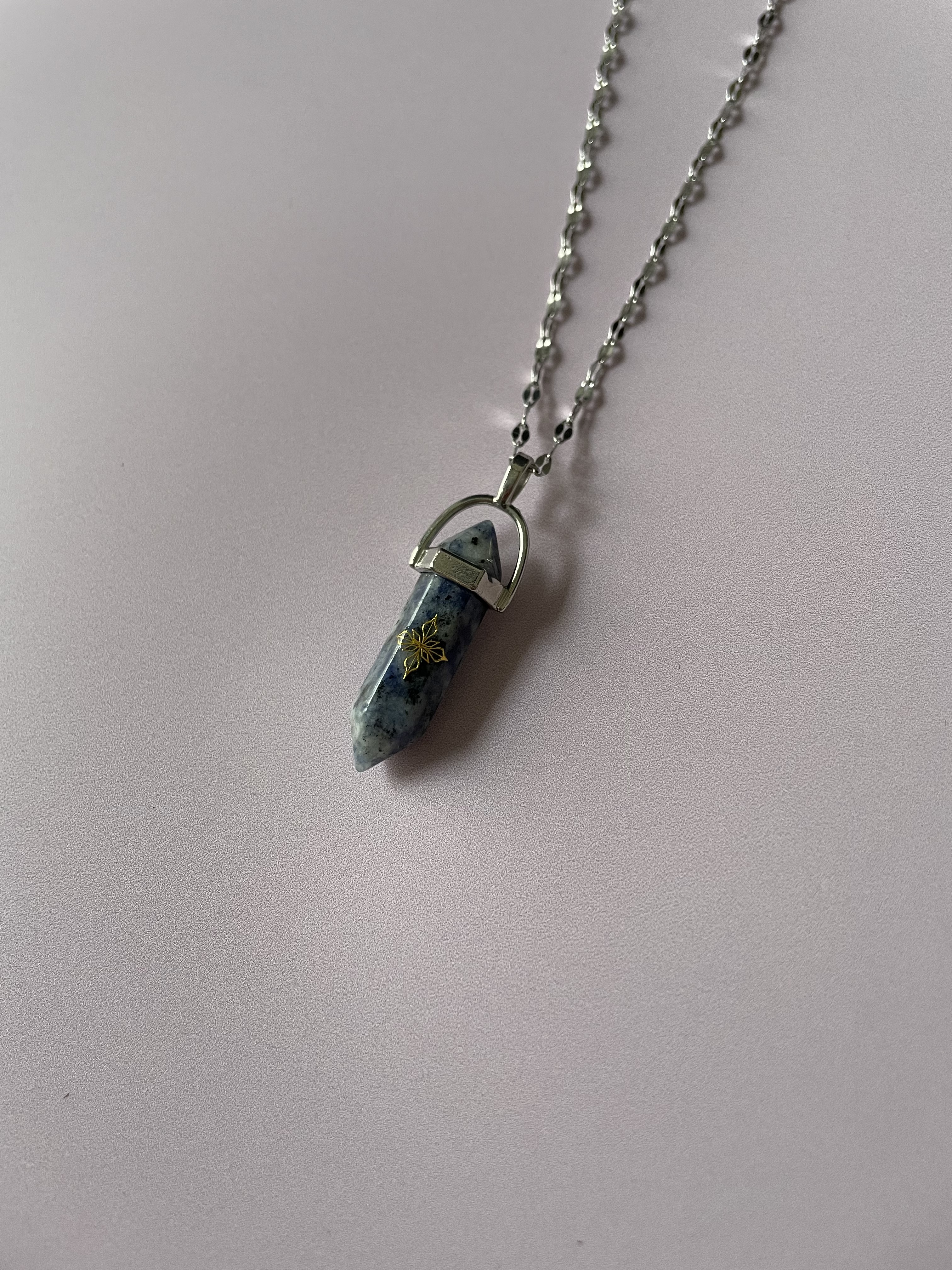 Collier POINTE : sodalite
