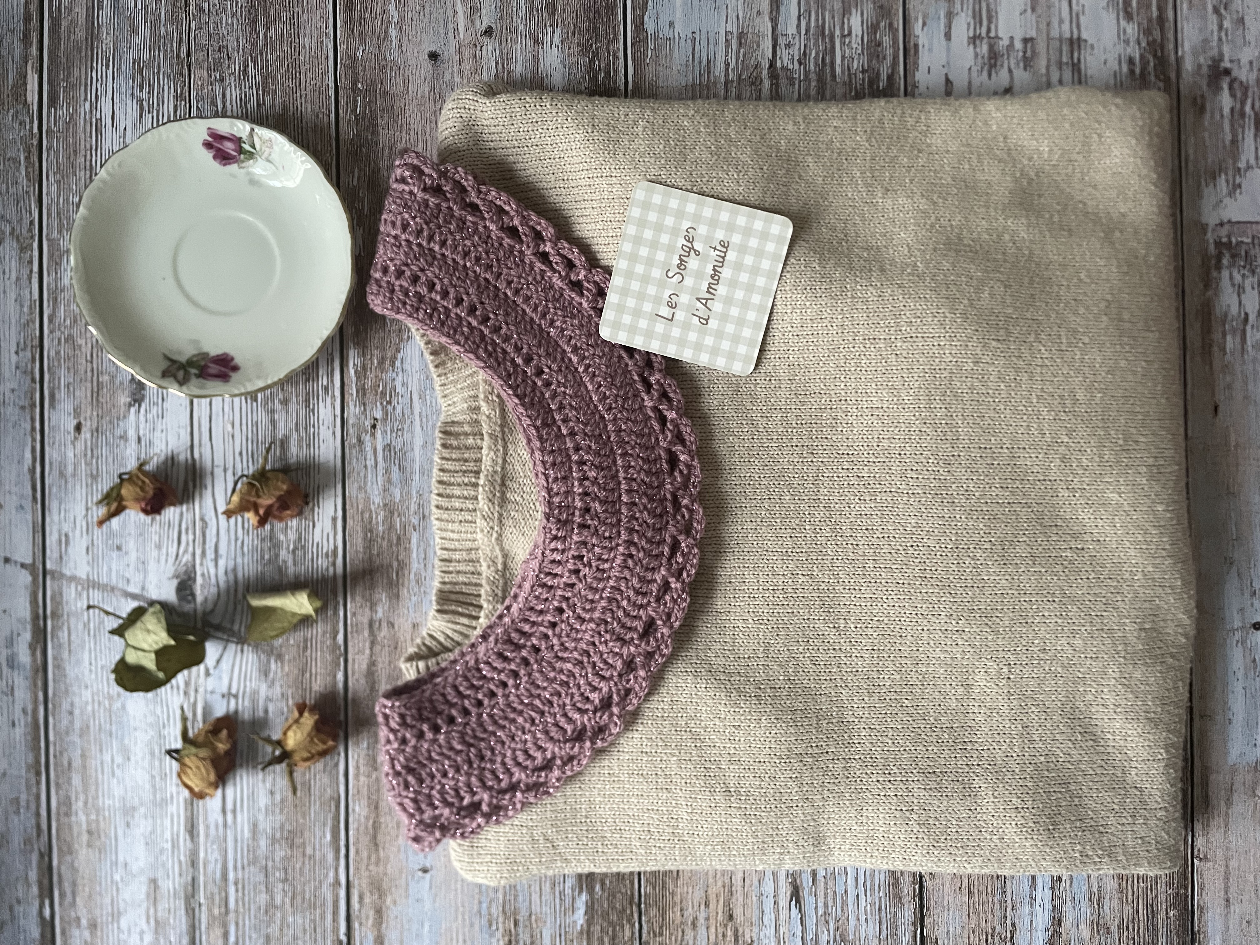 Col dentelle pailleté Biscuit glacé