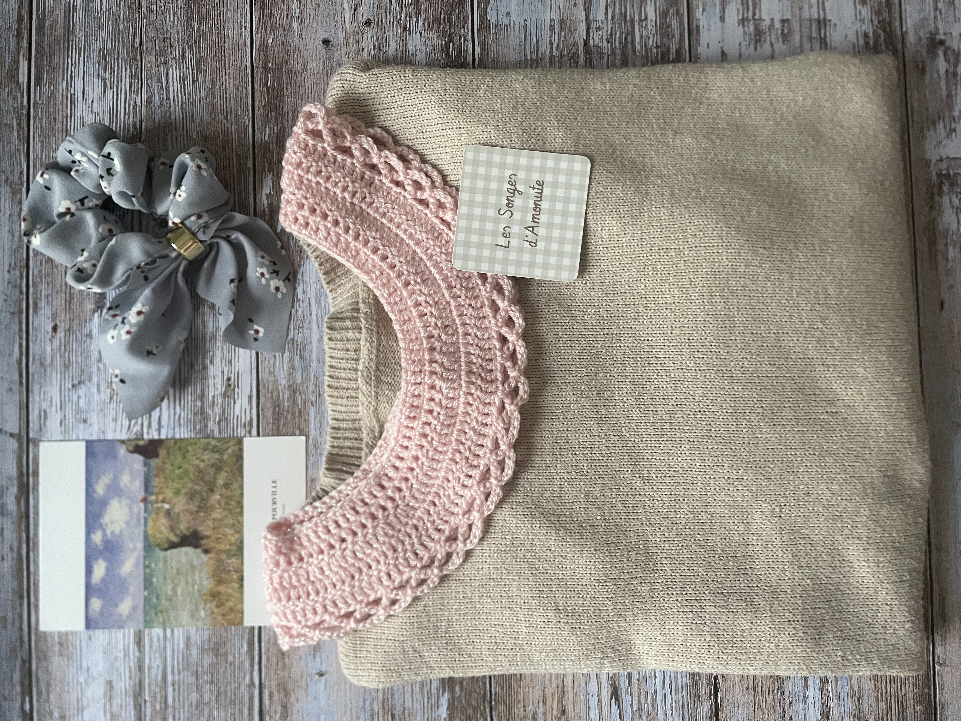 Col dentelle pailleté Pâte d’amande