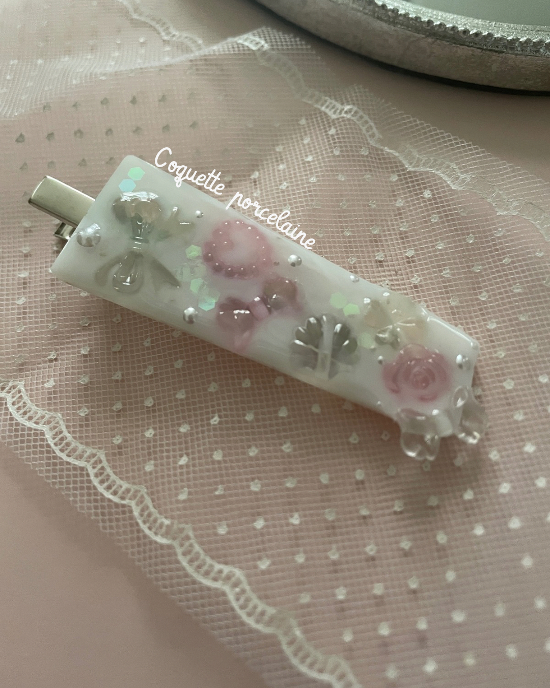 Pince à cheveux : Coquette porcelaine