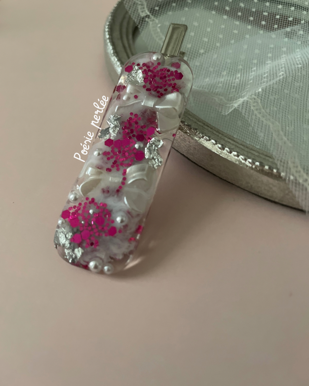 Pince à cheveux : Poésie perlée