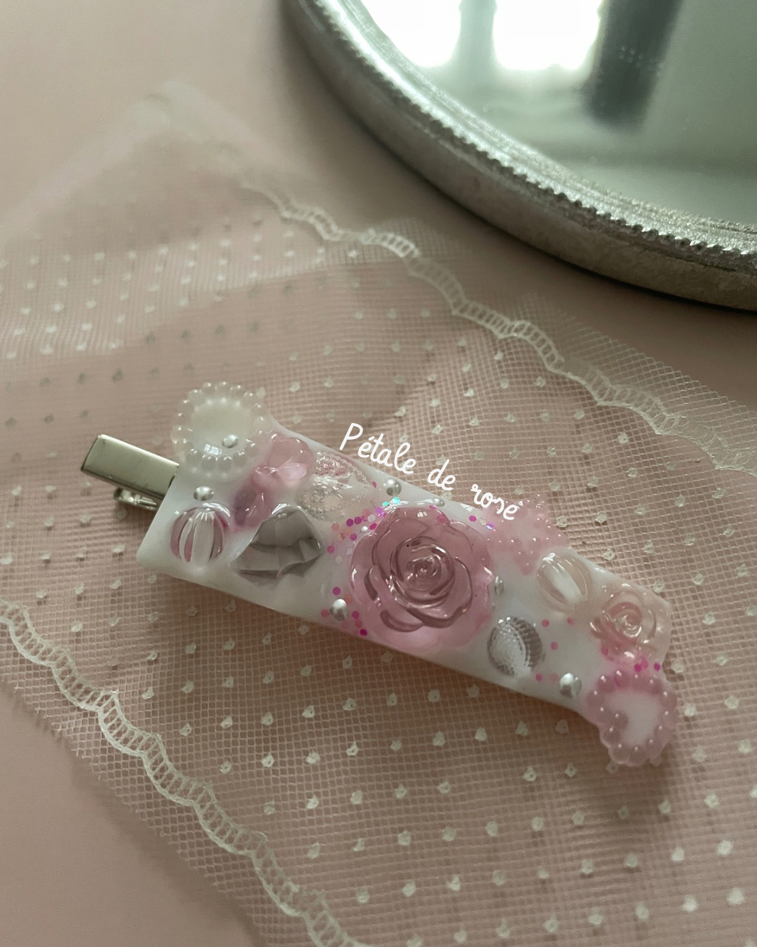 Pince à cheveux : Pétale de rose