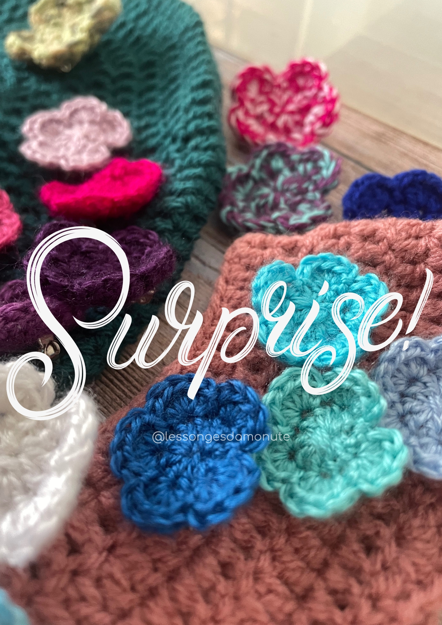 Lot mystère : 3 broches fleurs