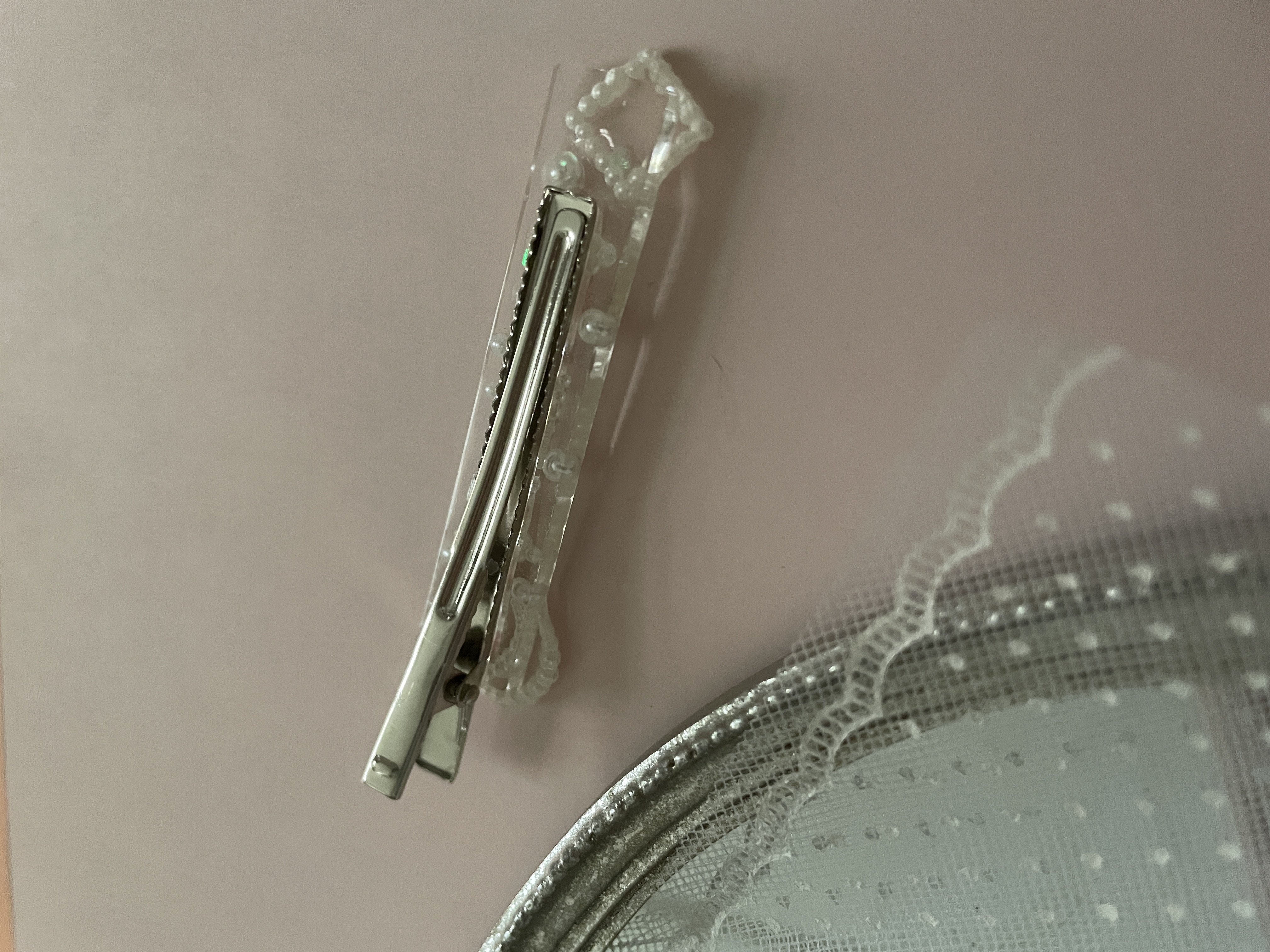 Pince à cheveux : Joyau espiègle