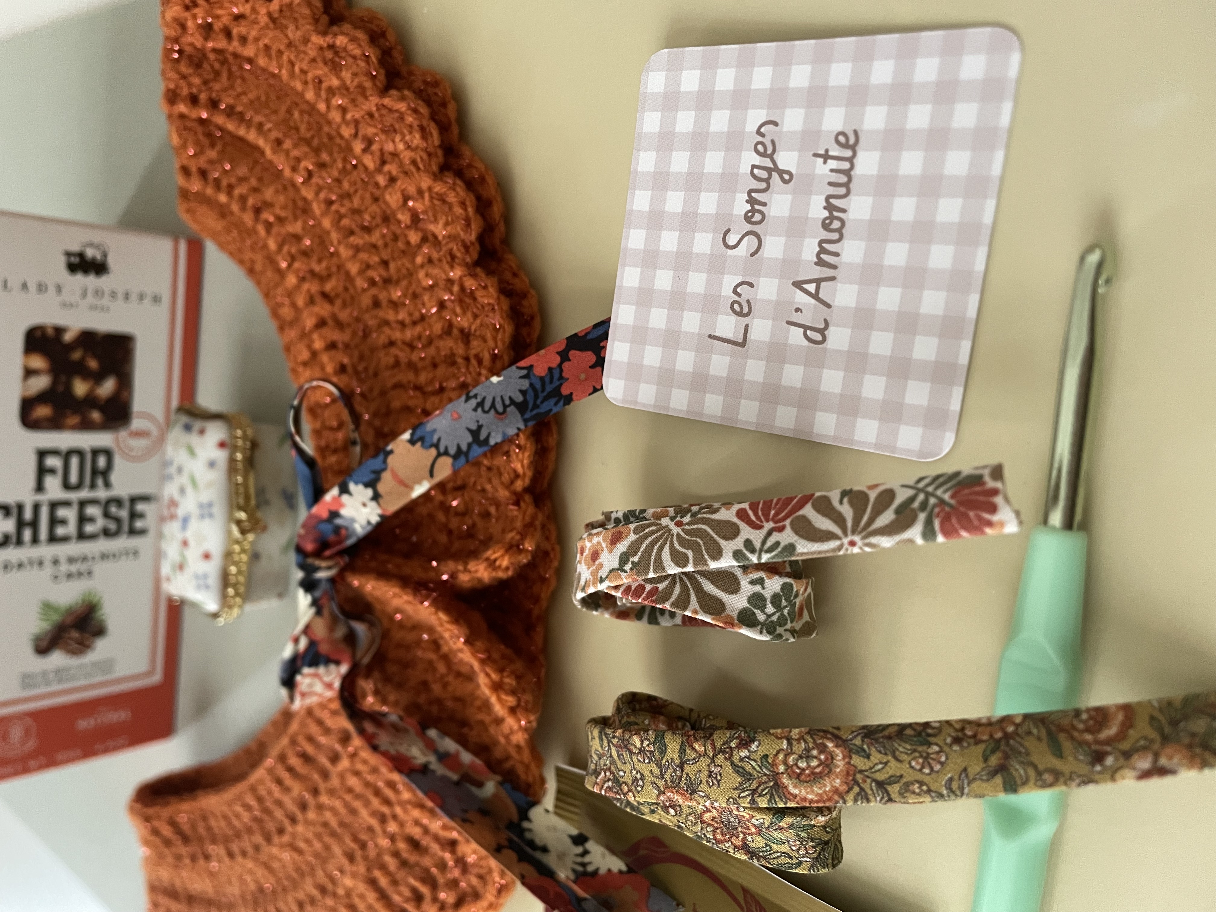 Col pailleté Fruit confit