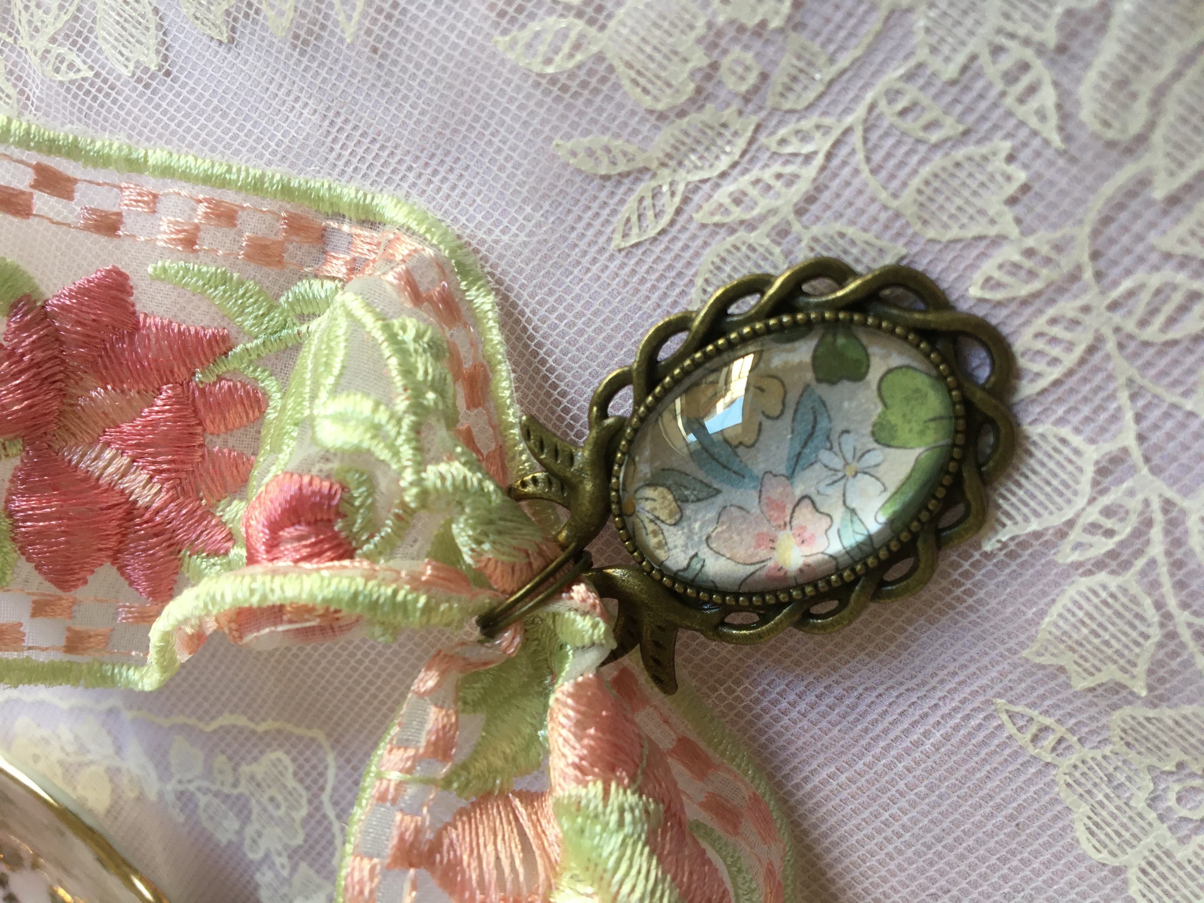 Collier Featherington - Prudence