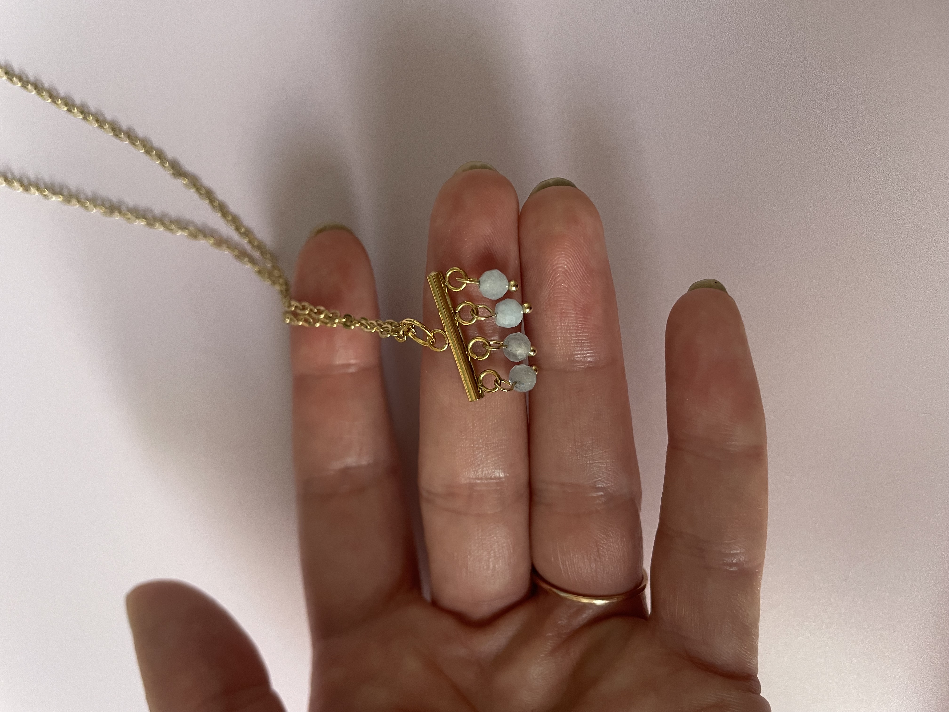 Collier étoiles givrées : aigue marine