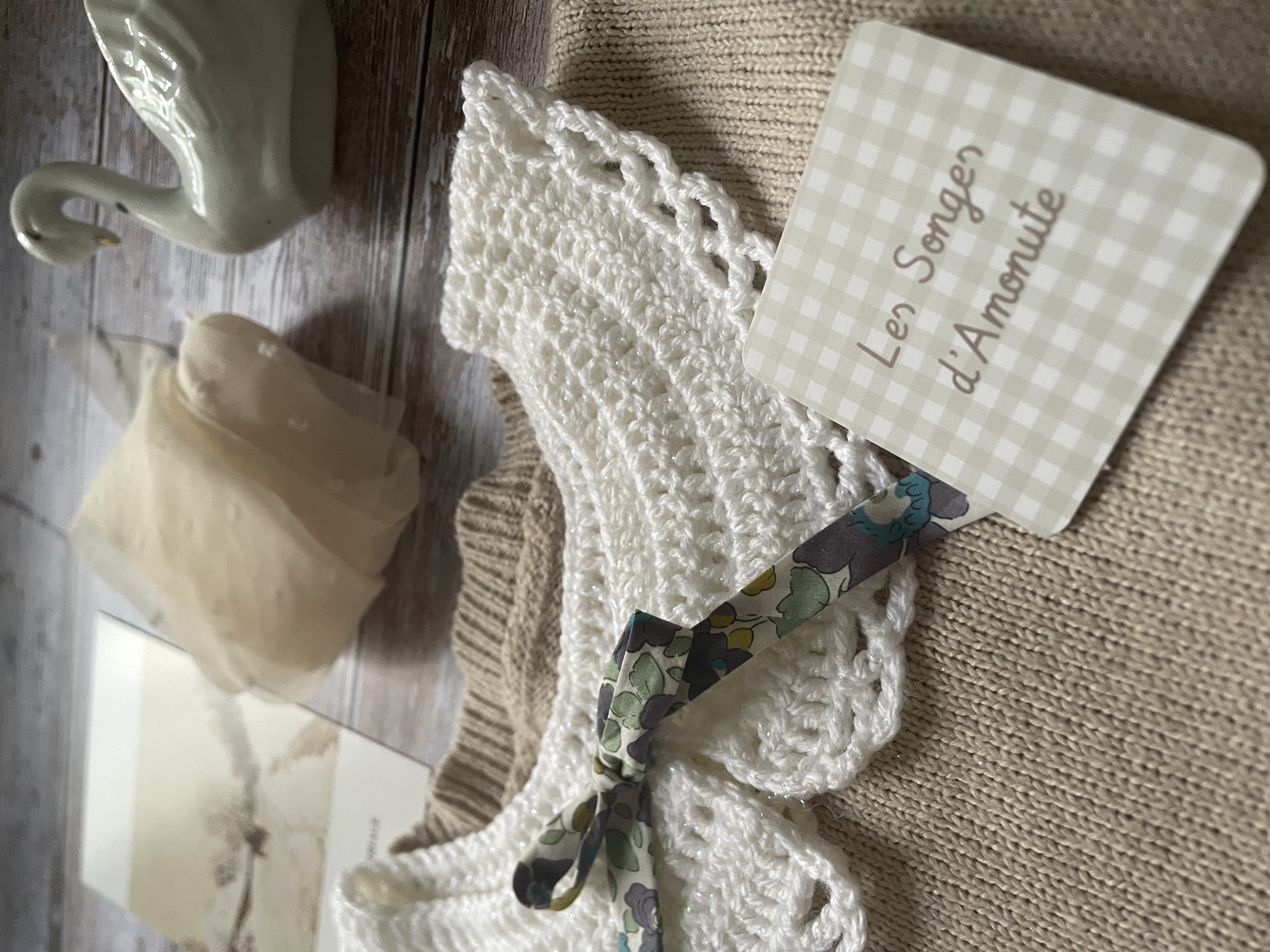 Col dentelle pailleté Meringue givrée