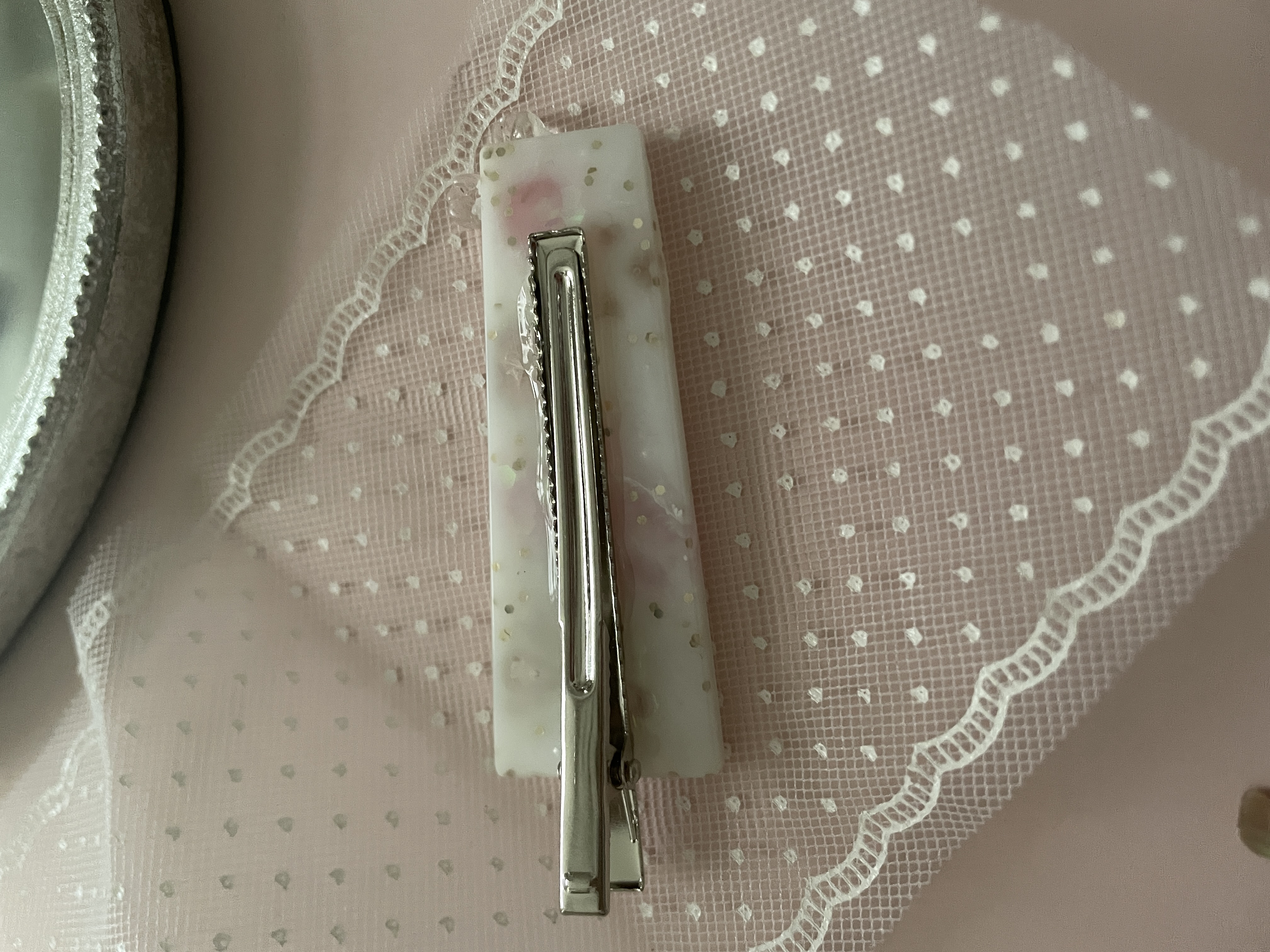 Pince à cheveux : Coquette porcelaine