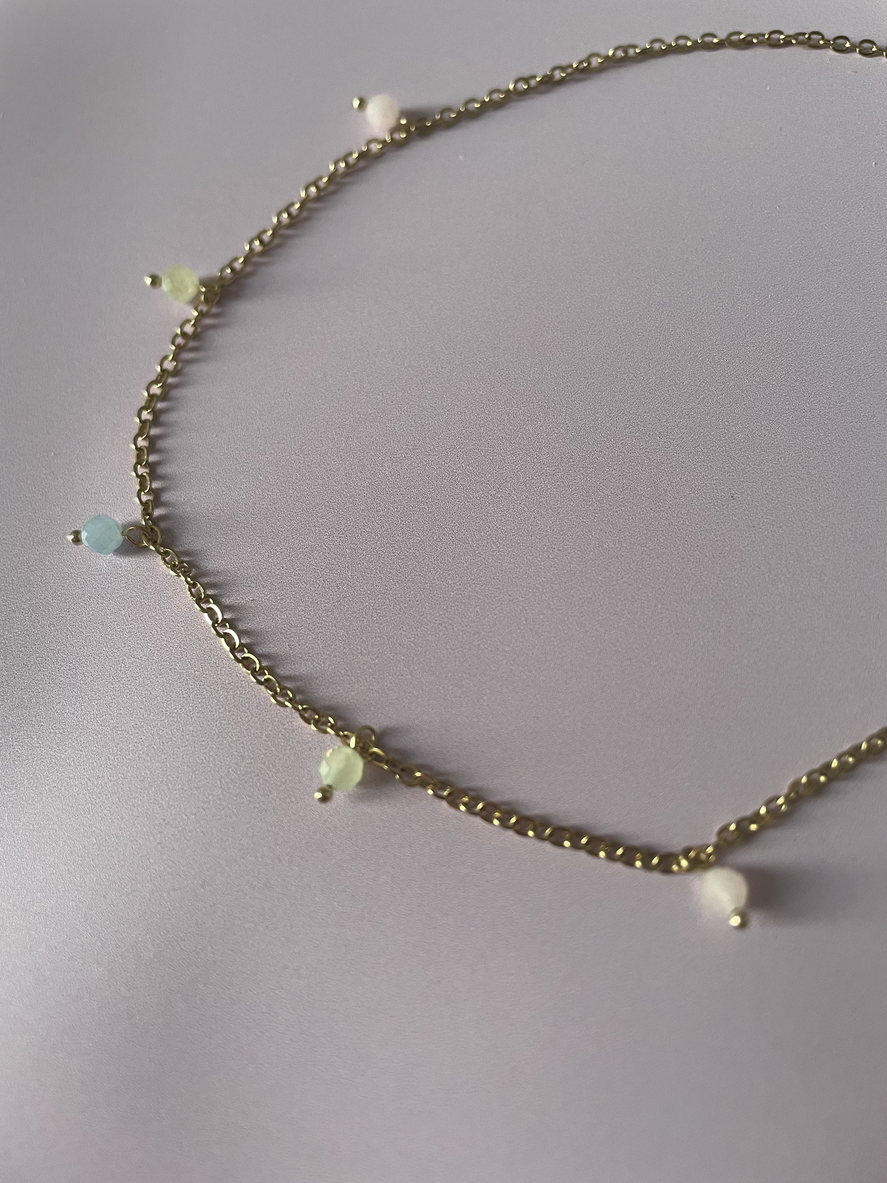 Collier flocons : morganite