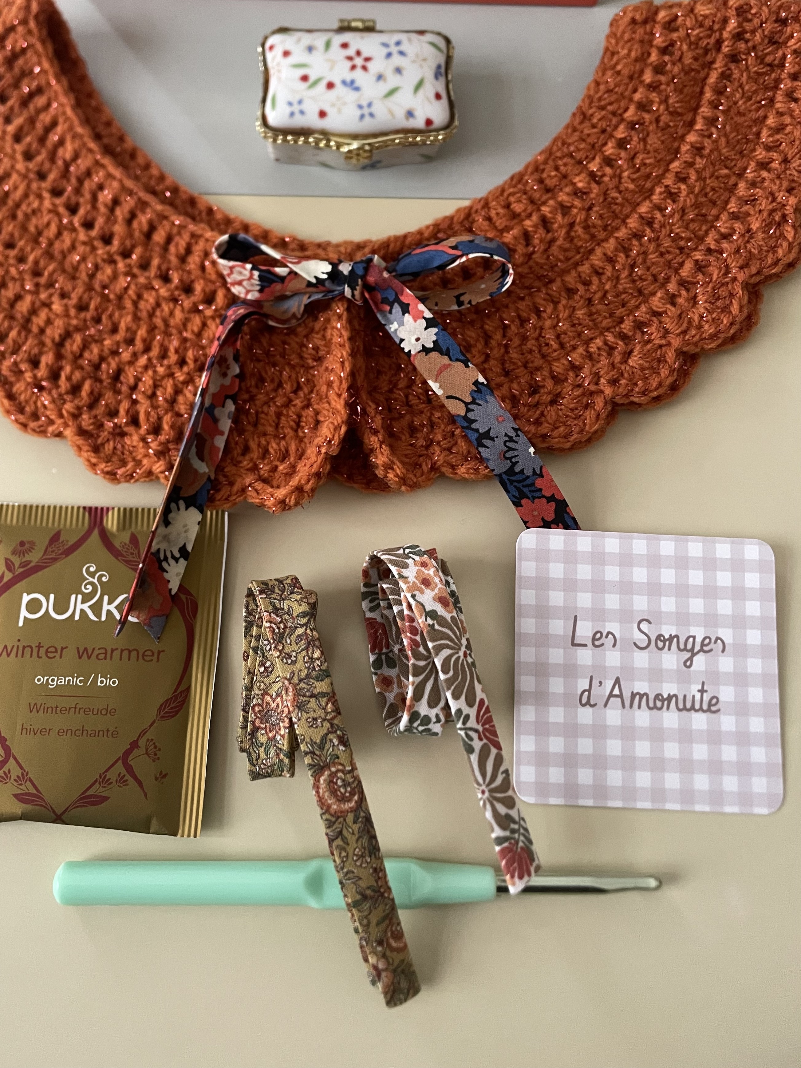 Col pailleté Fruit confit