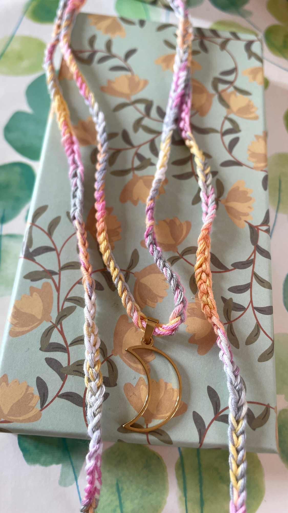 Collier choker Bonbon - double tressage