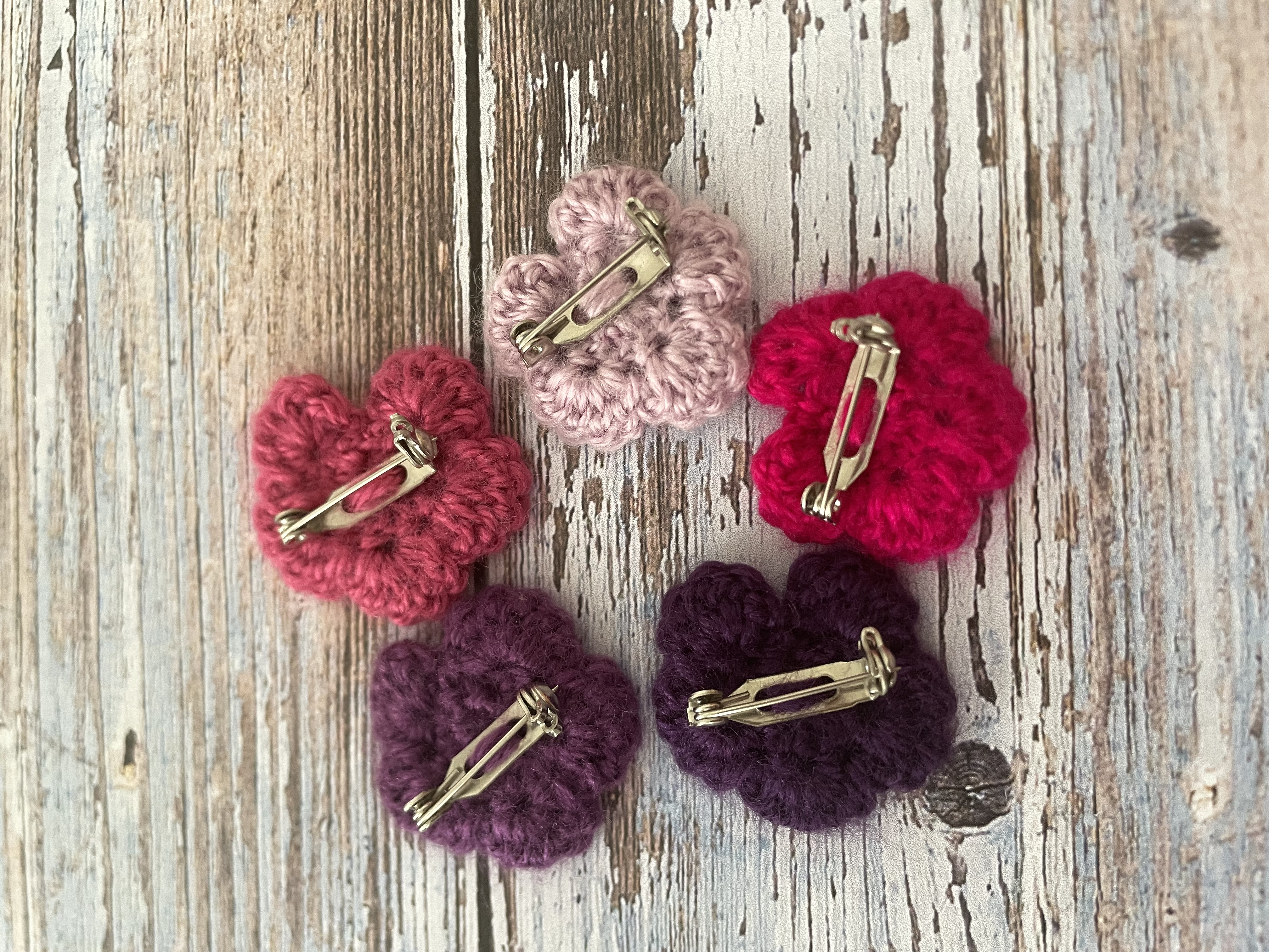 Broches fleurs : anémones