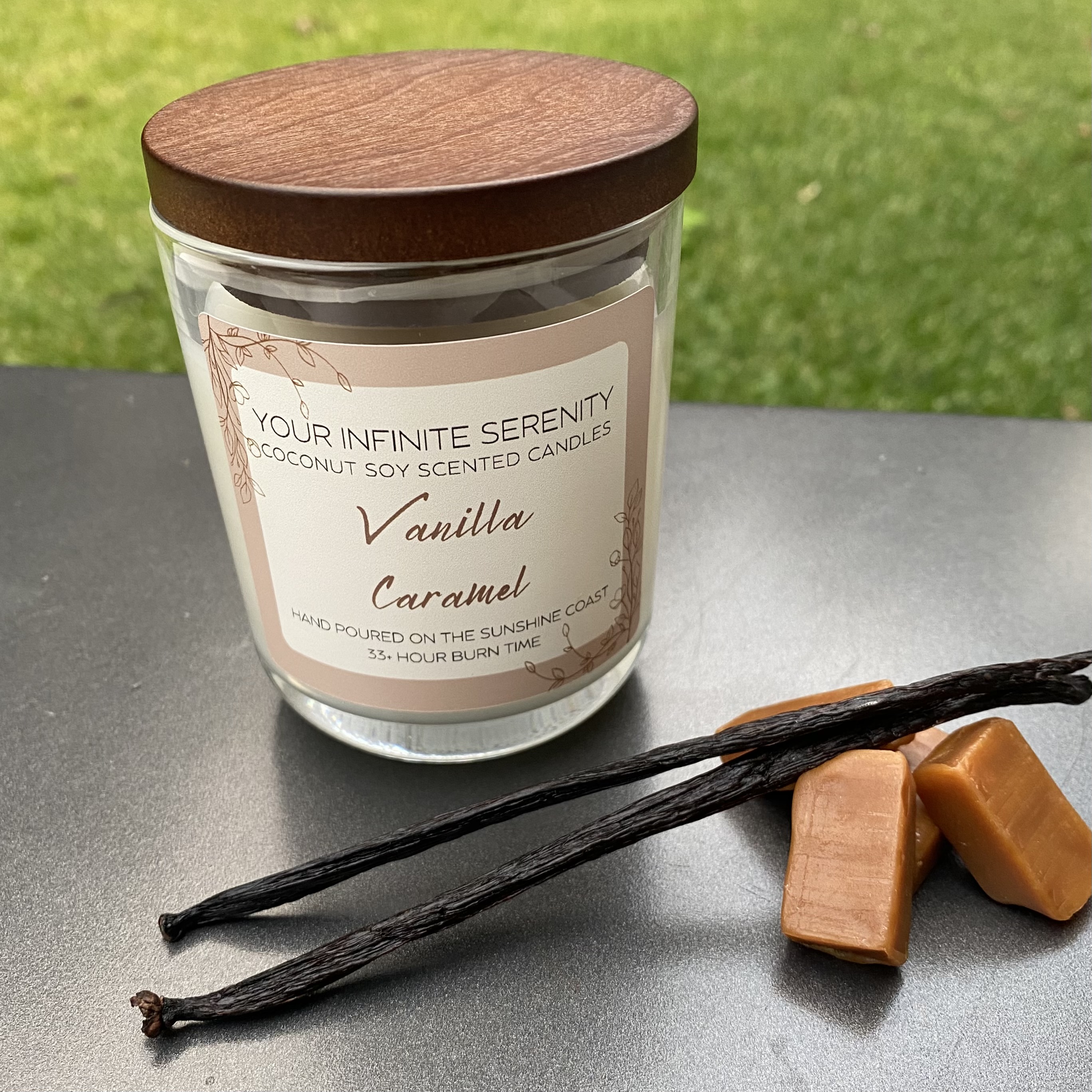 Vanilla Caramel Medium Coconut Soy Candle With Timber Lid