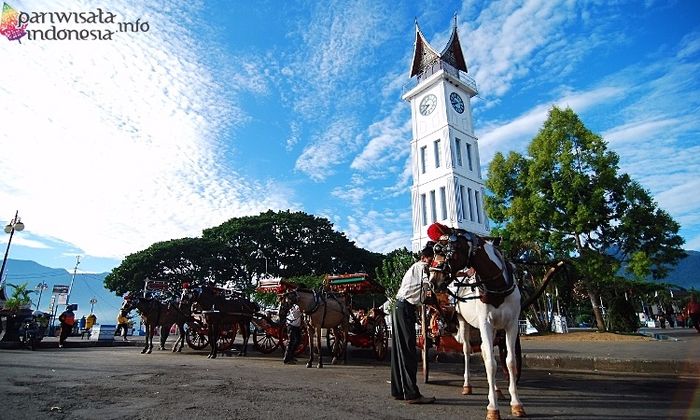 Tour Minang Mandeh Bukittingi 3d2n