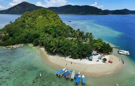 Tour Minang Mandeh Bukittingi 3d2n