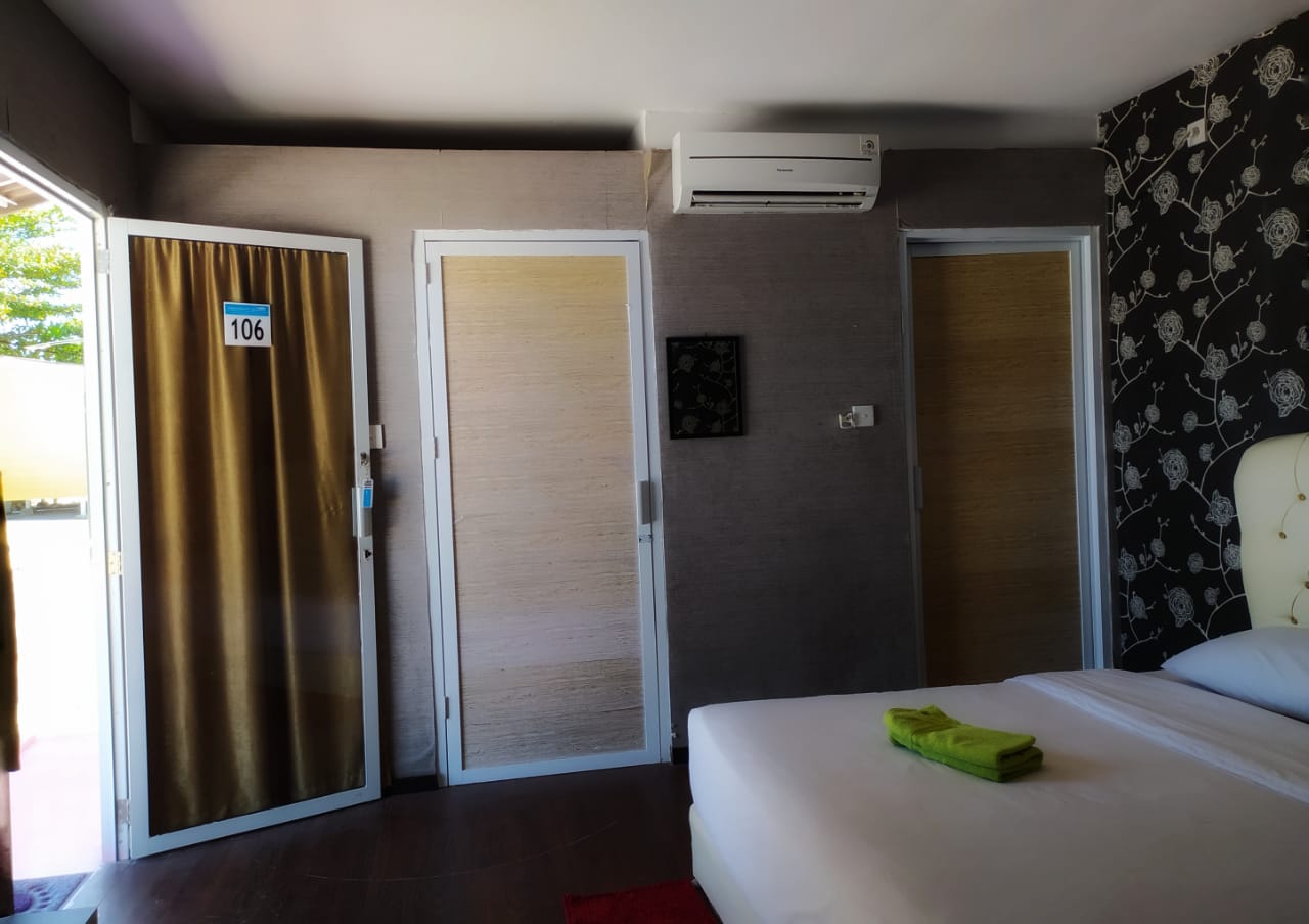 Tour Minang Sirandah 2d1n