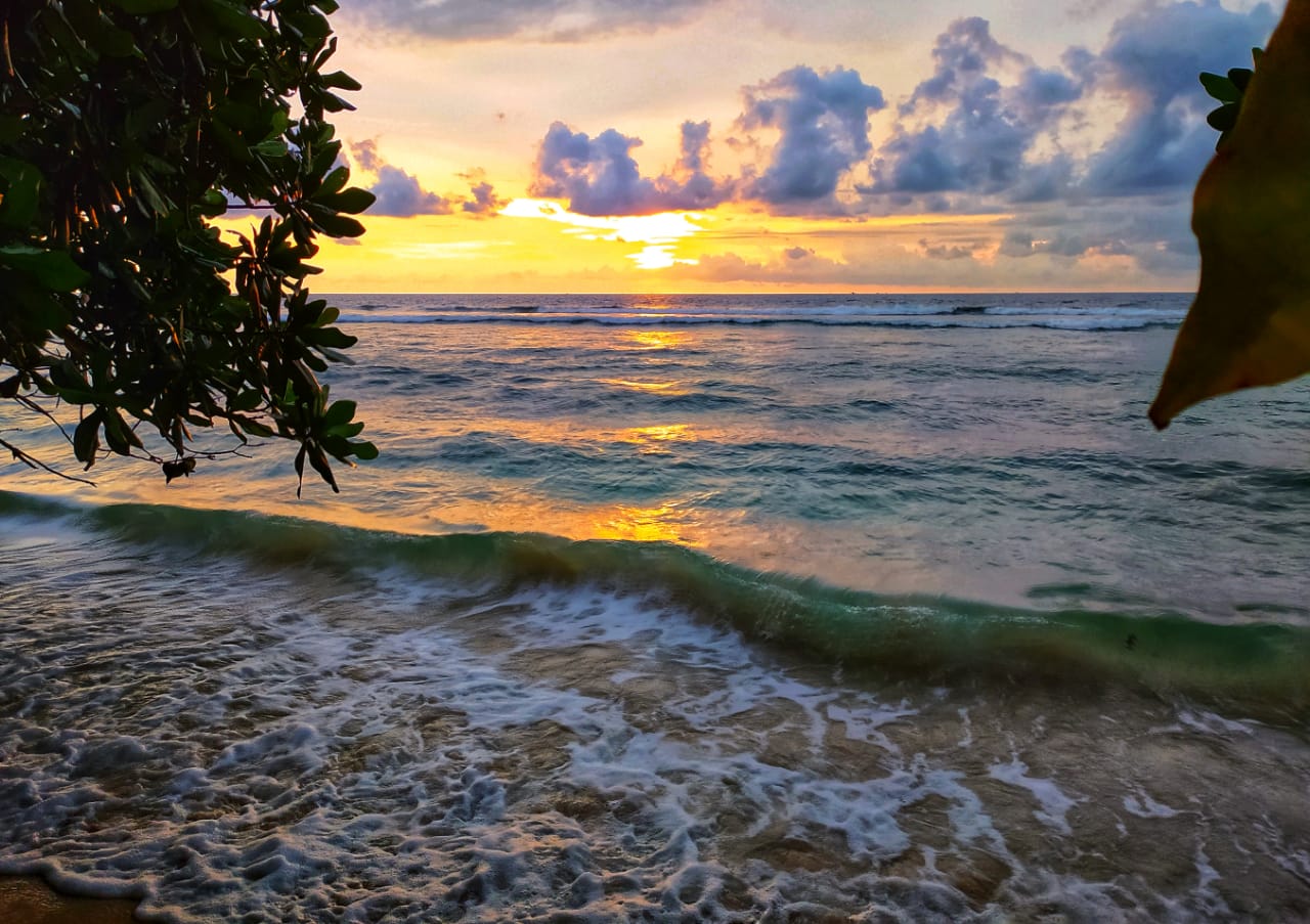 Tour Minang Sirandah 2d1n