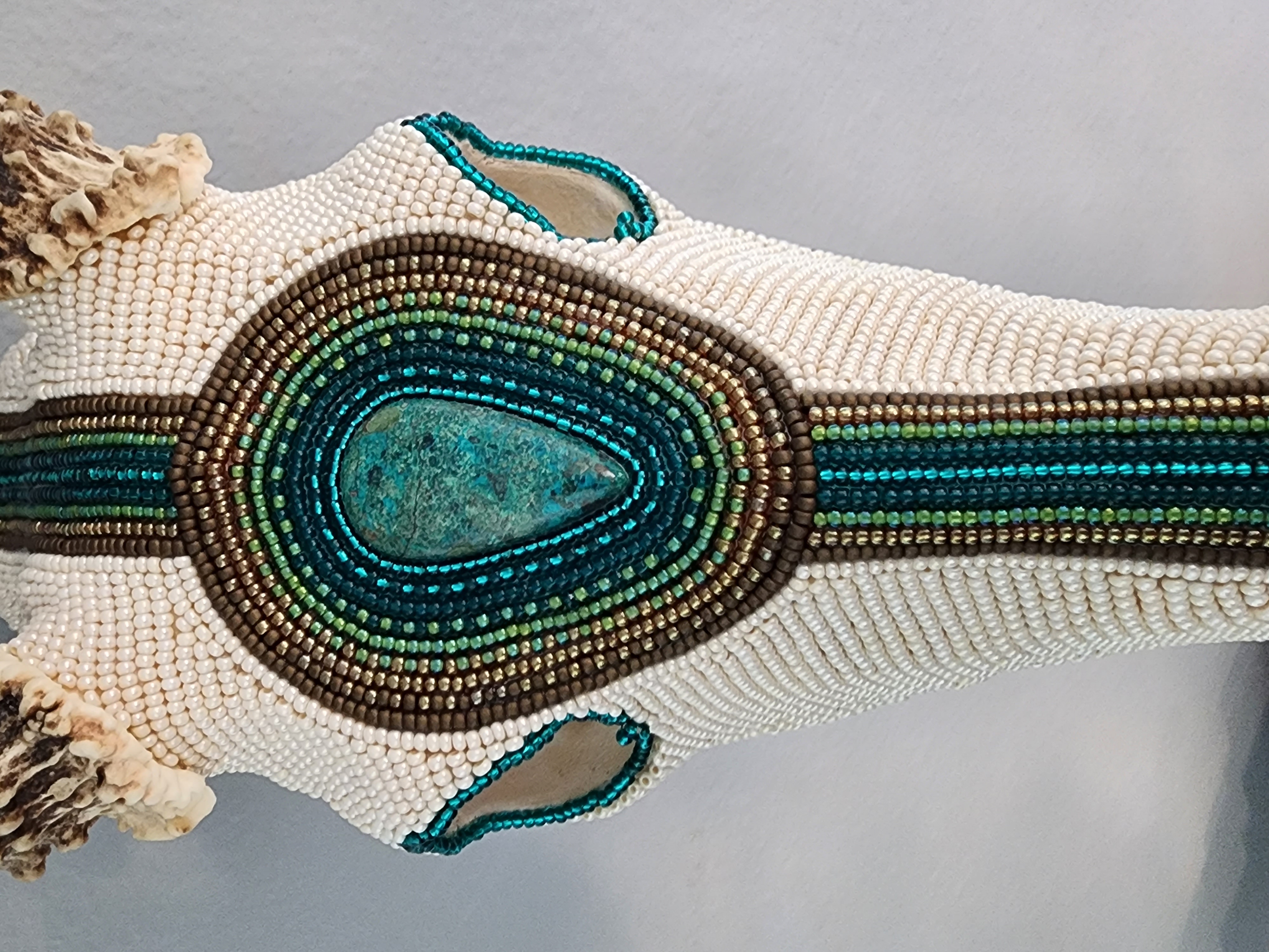 Shattuckite & Azurite Cream Buck