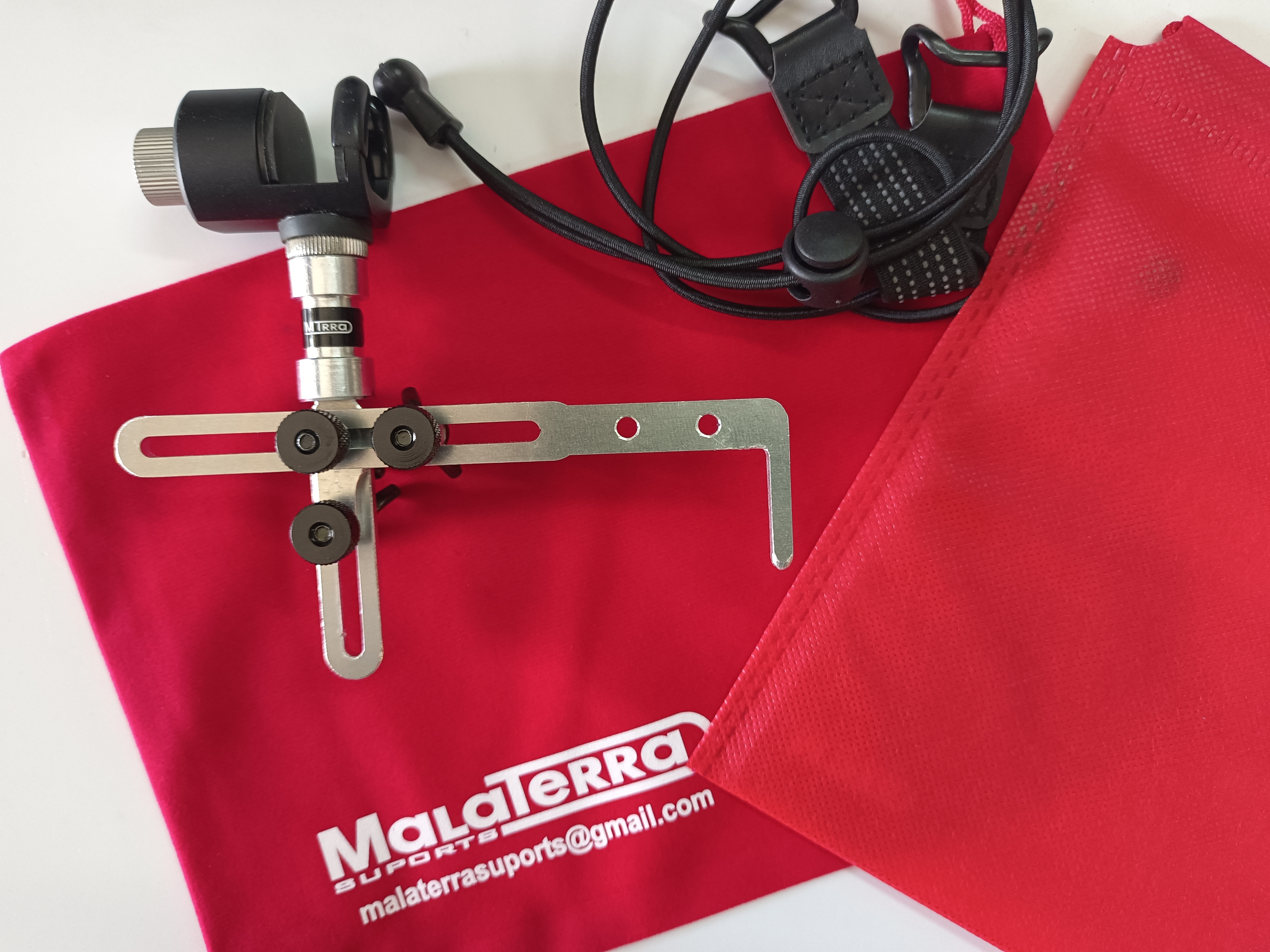 ATRIL DE SAXO REGULABLE MIXTO