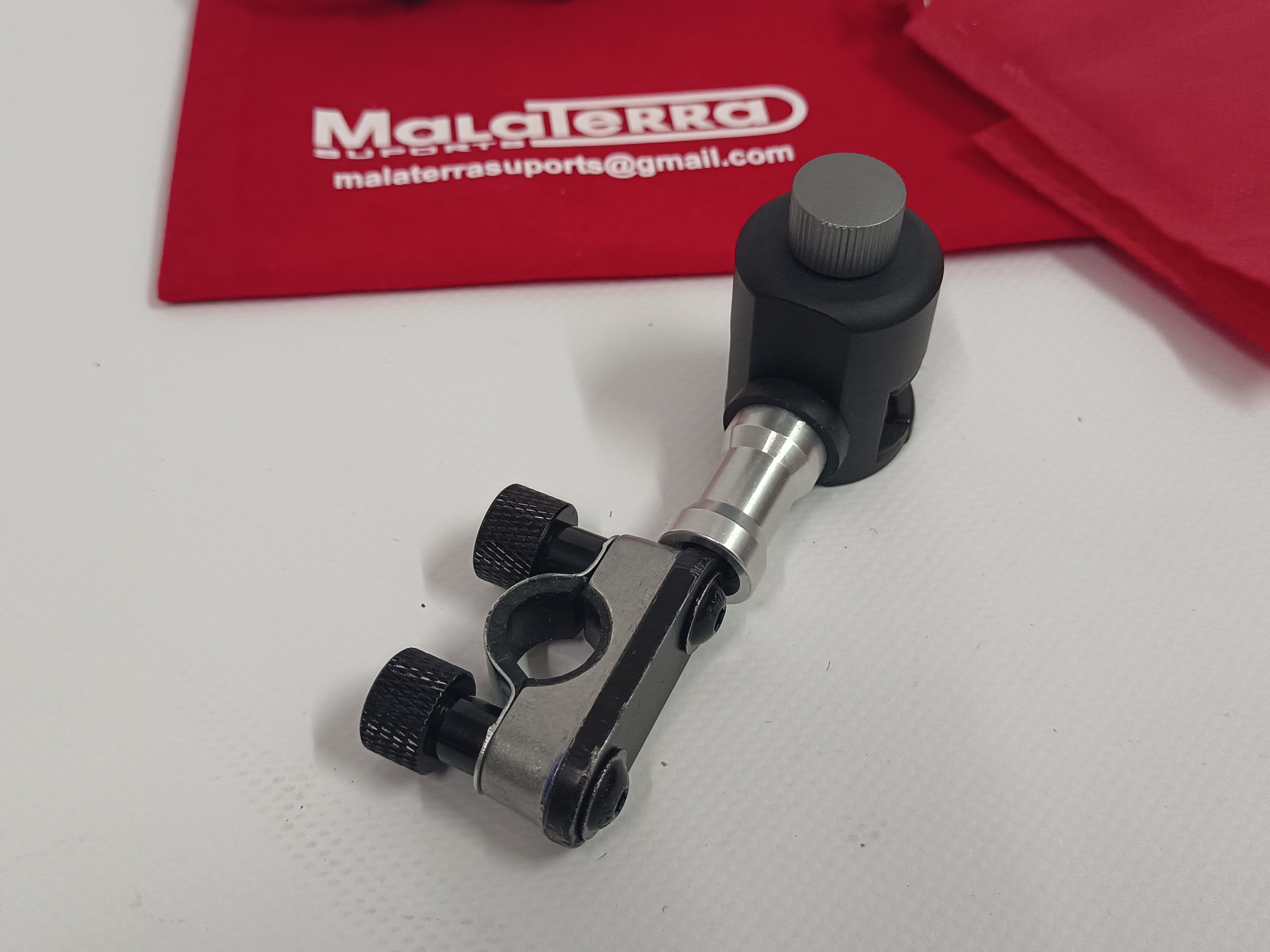 ATRIL DE TROMPETA "XTREM 6" DE MONTAJE LATERAL