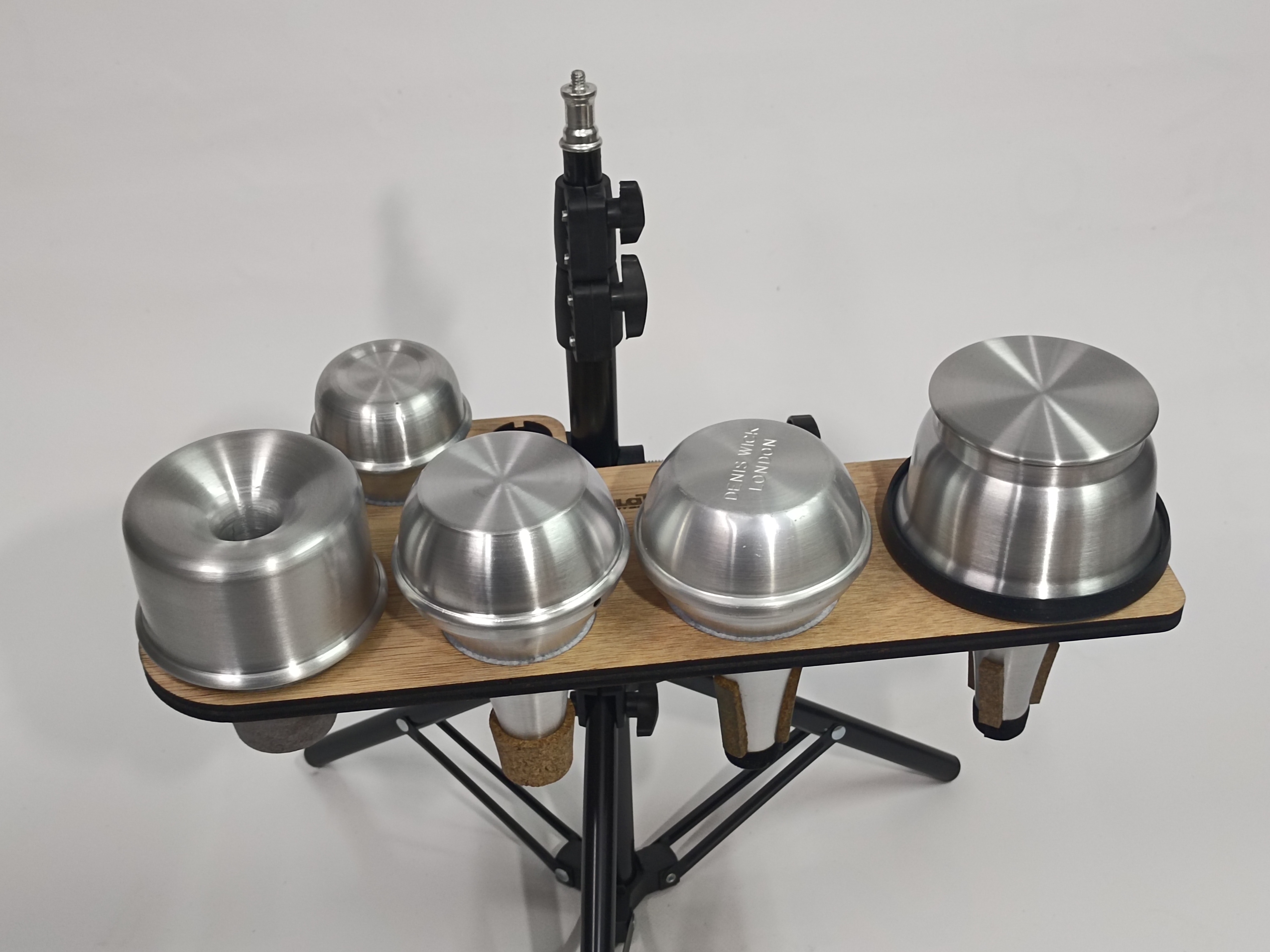 BANDEJA COMPACTA CONVENCIONAL DE 5 SORDINAS PARA ESTUDIO DE GRABACIÓN