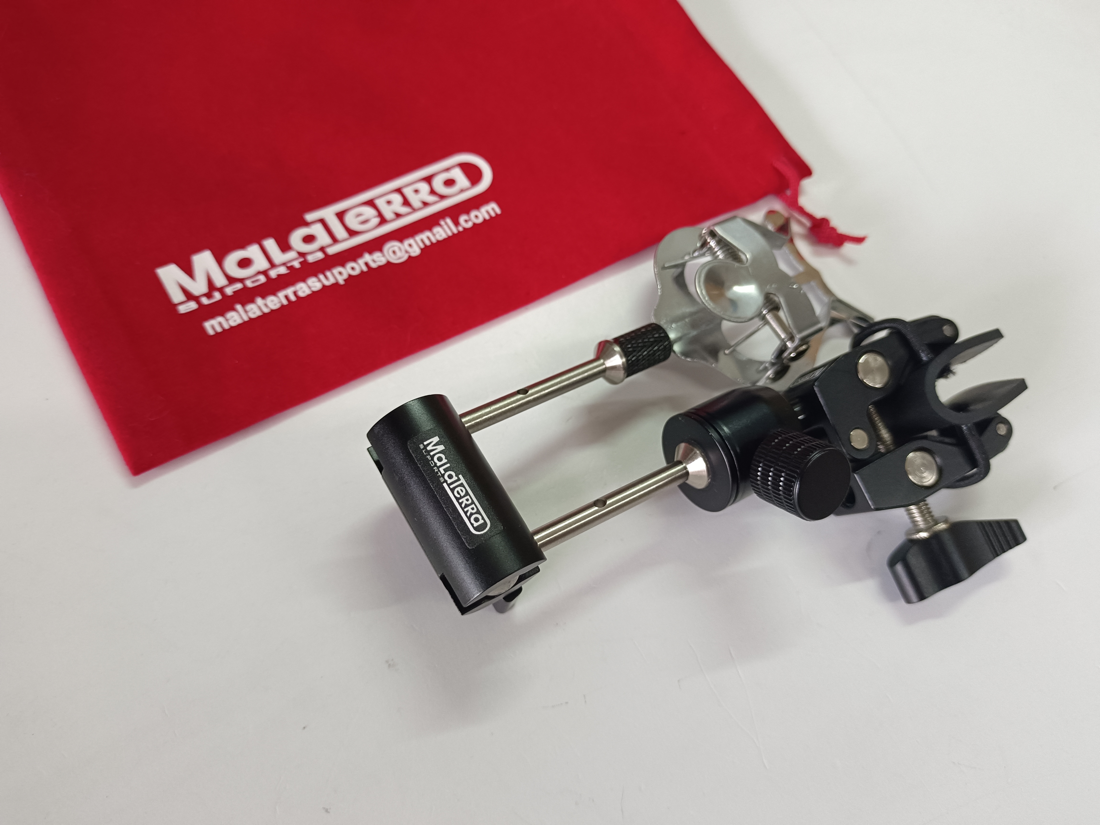 ATRIL PARA BOMBARDINO UNIVERSAL ARTICULADO SOLO PARA PAPEL