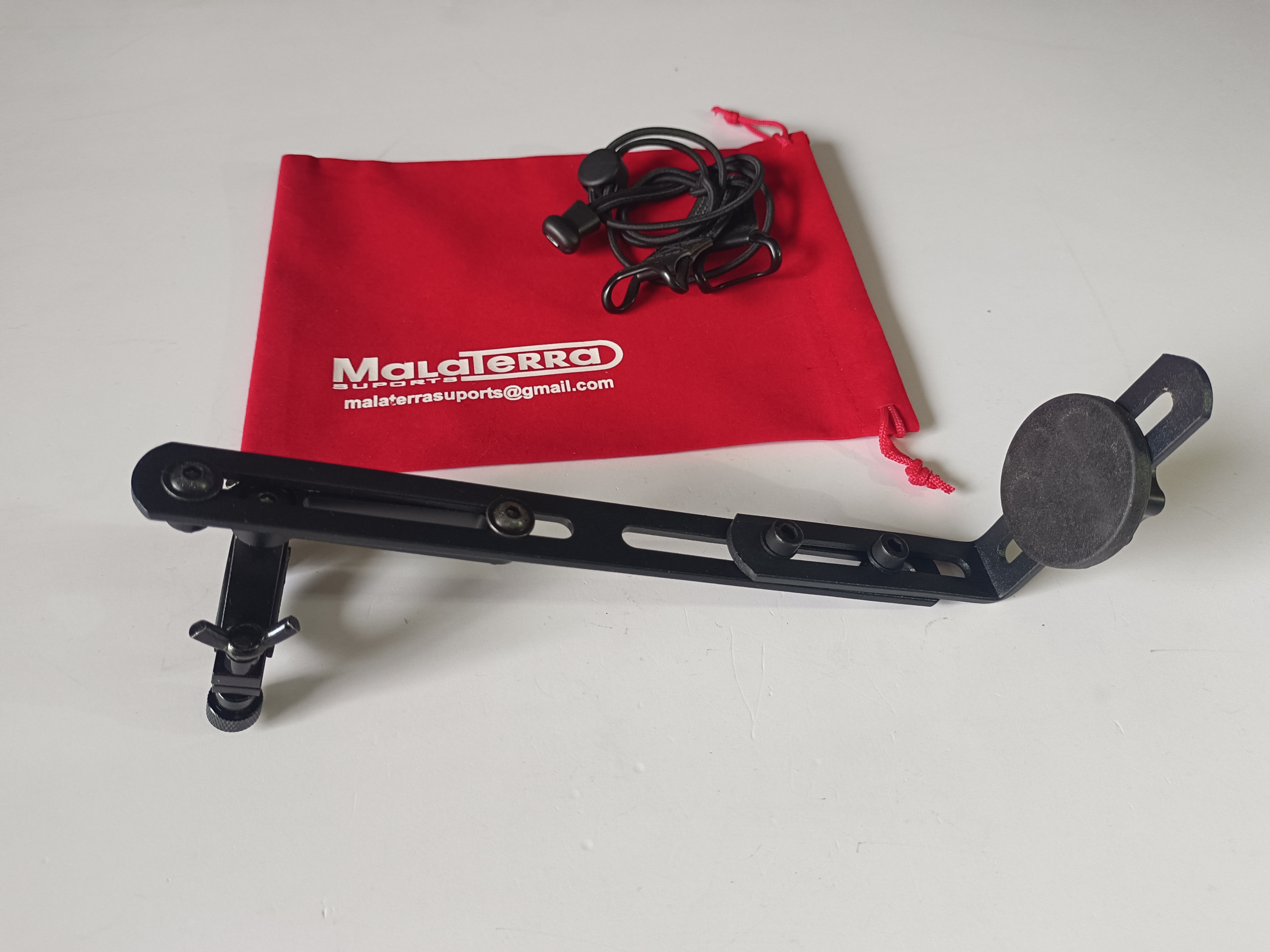 ATRIL DE TROMBON ECONOMICO " I S - 1 " AL TUDEL REGULABLE CON SUJECIÓN IMAN SOLO PARA SISTEMAS DIGITALES