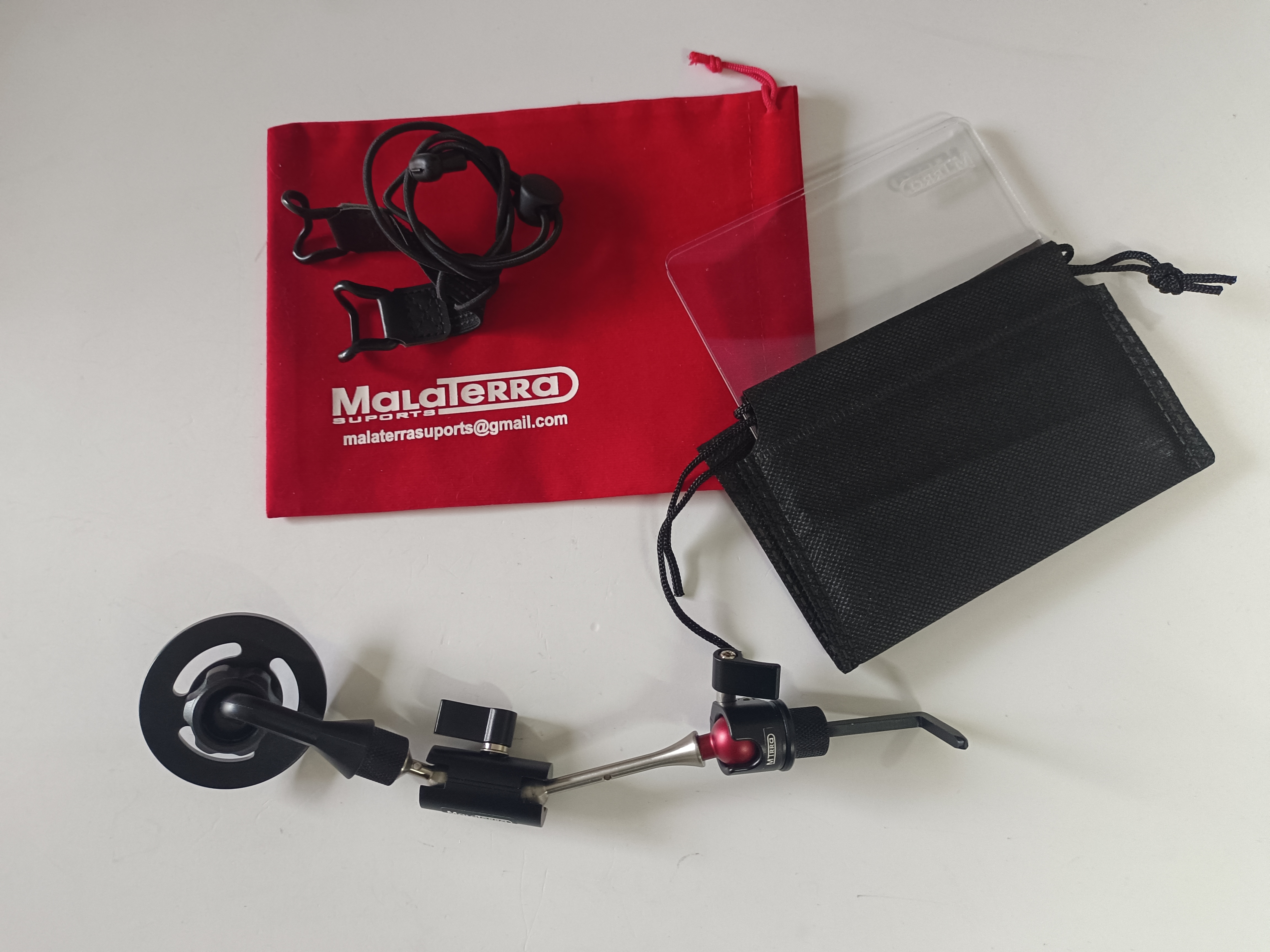 ATRIL ARTICULADO UNIVERSAL IMAN-MIXTO PARA SAXO ALTO, TENOR, BARÍTONO, TUBA, BOMBARDINO, Etc.