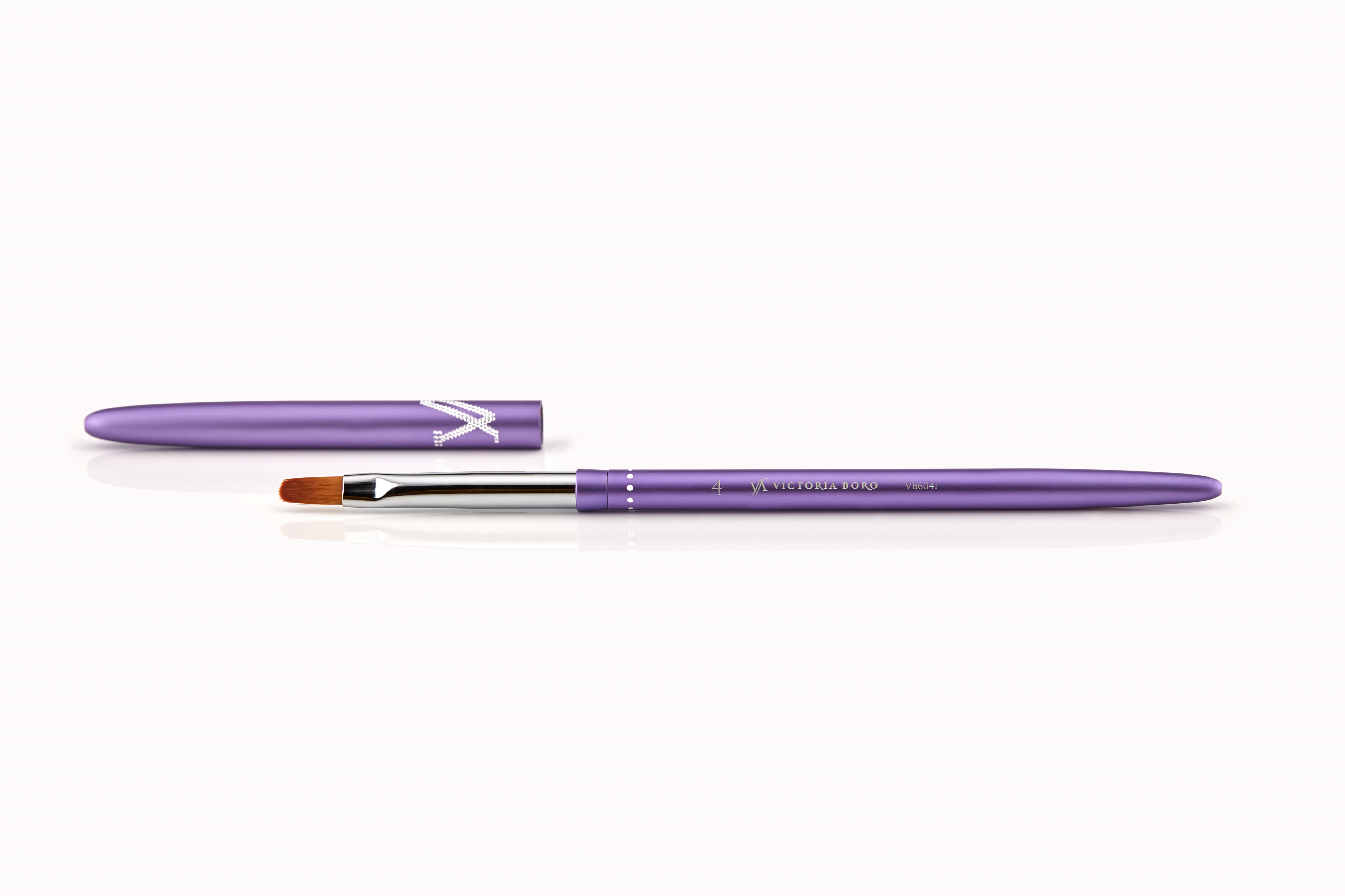 Victoria Boro Gel Brush 4