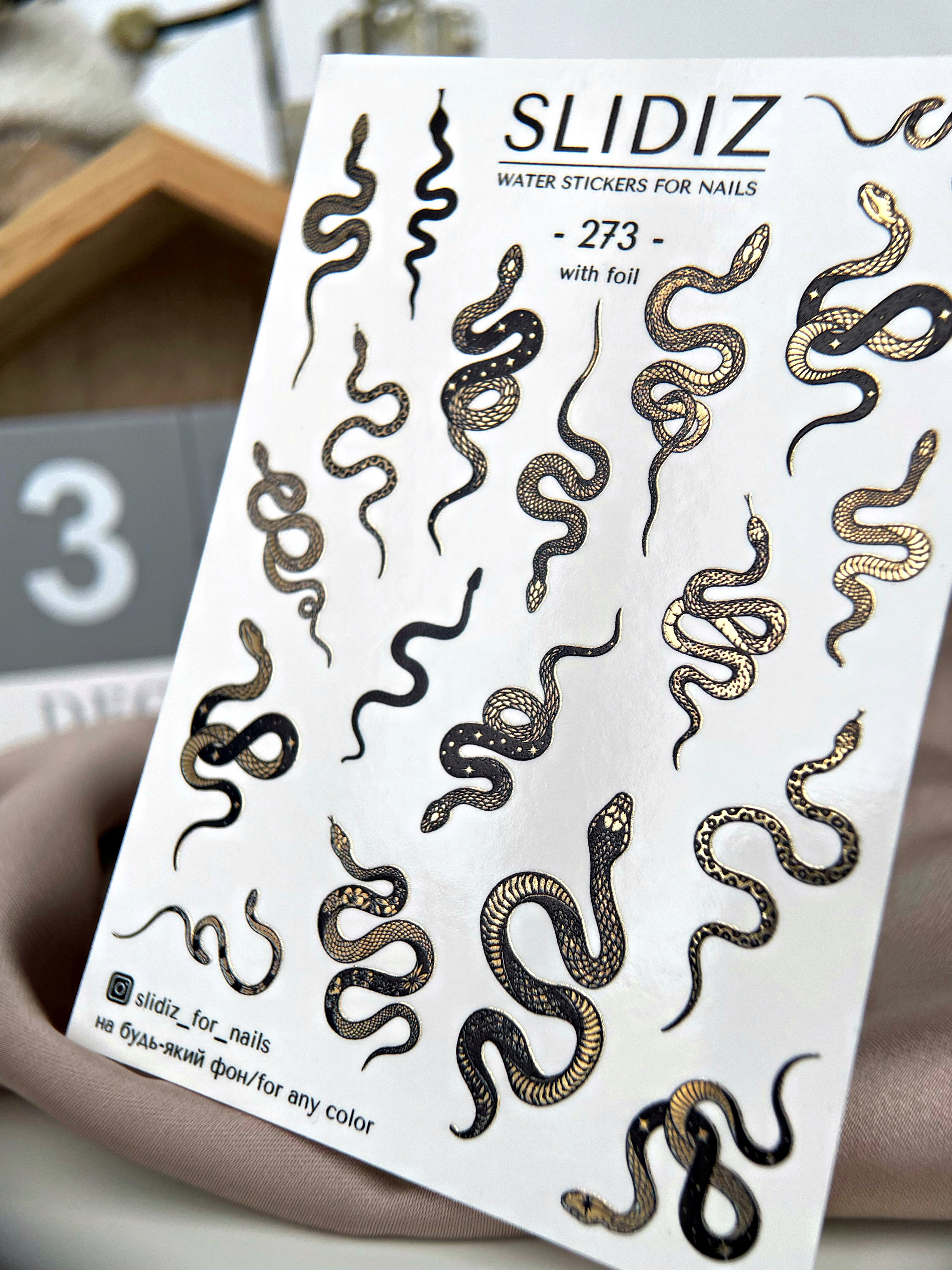 Slider design SLIDIZ 273 snakes