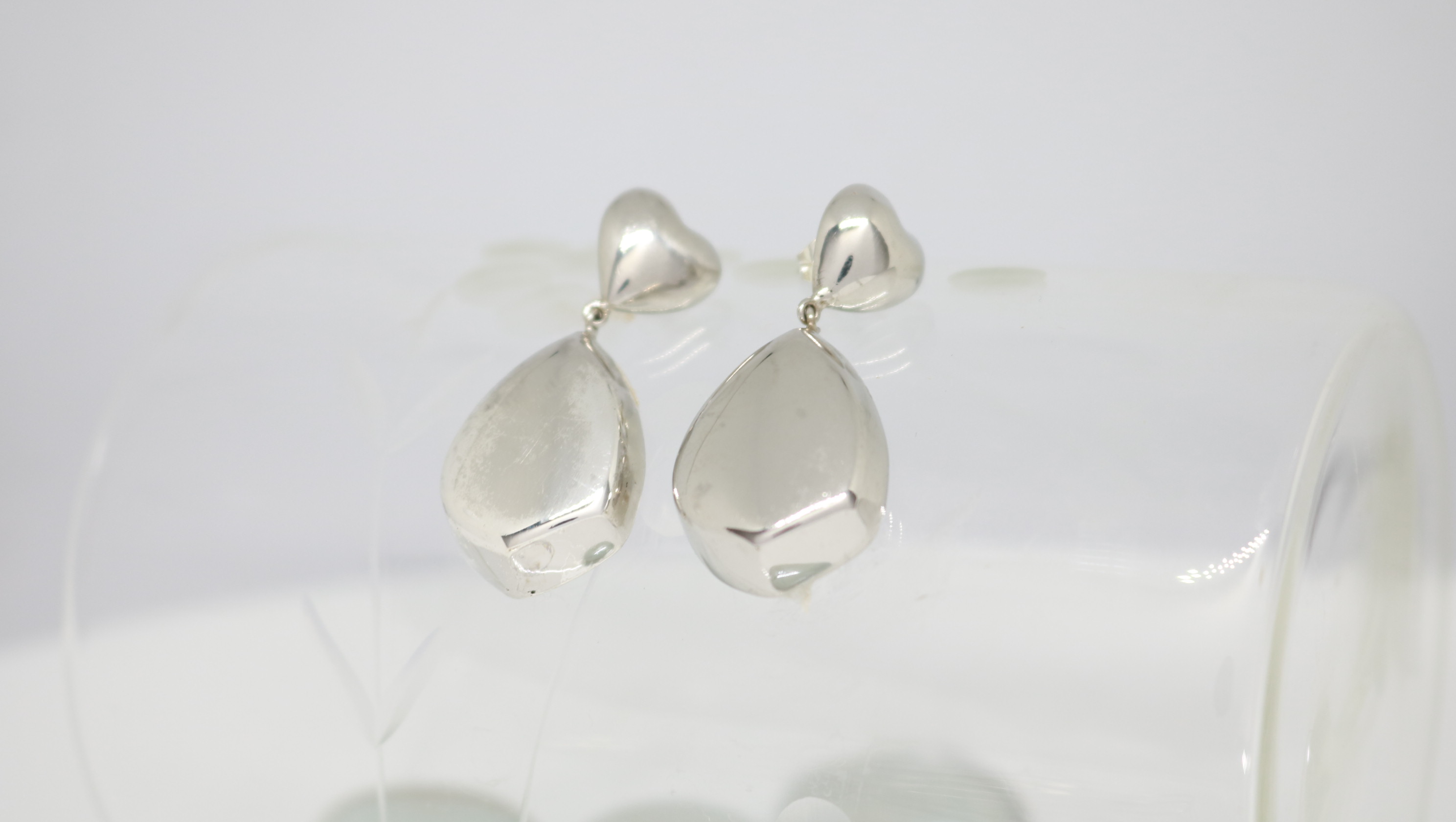 Heart up Shape Earrings