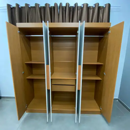 Guarda Roupa Cairo Casal 6 Portas 2 Gavetas Rufato