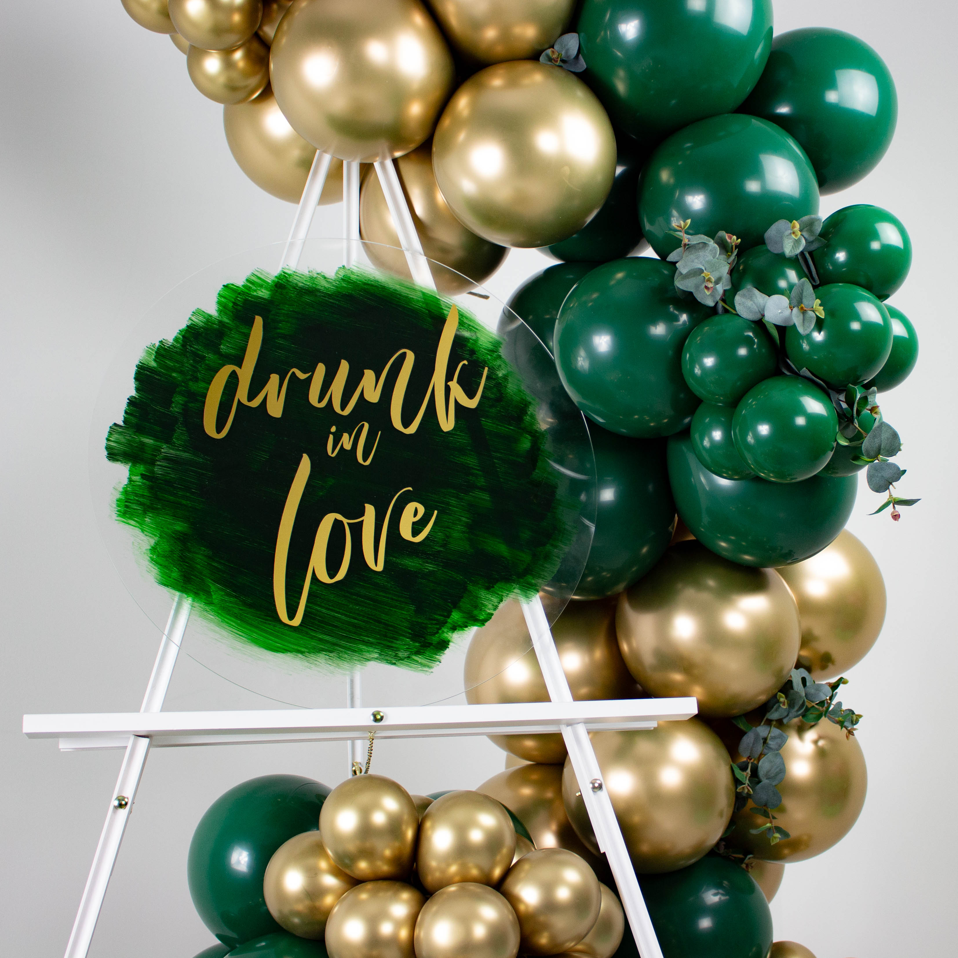Classy 'Drunk in Love' personalised sign and balloon garland arrangement