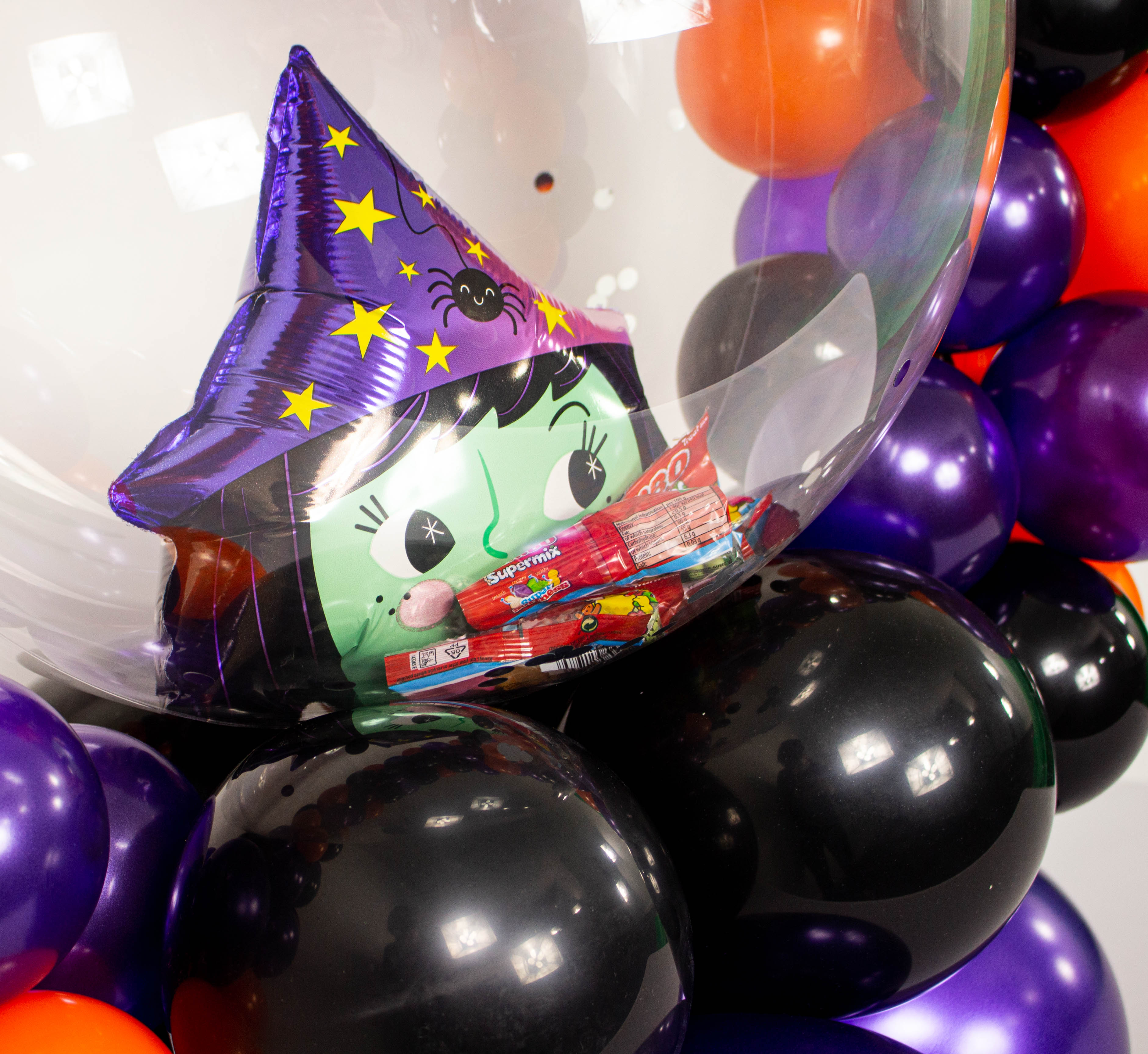 Halloween Witch Bubble Clearz Hug