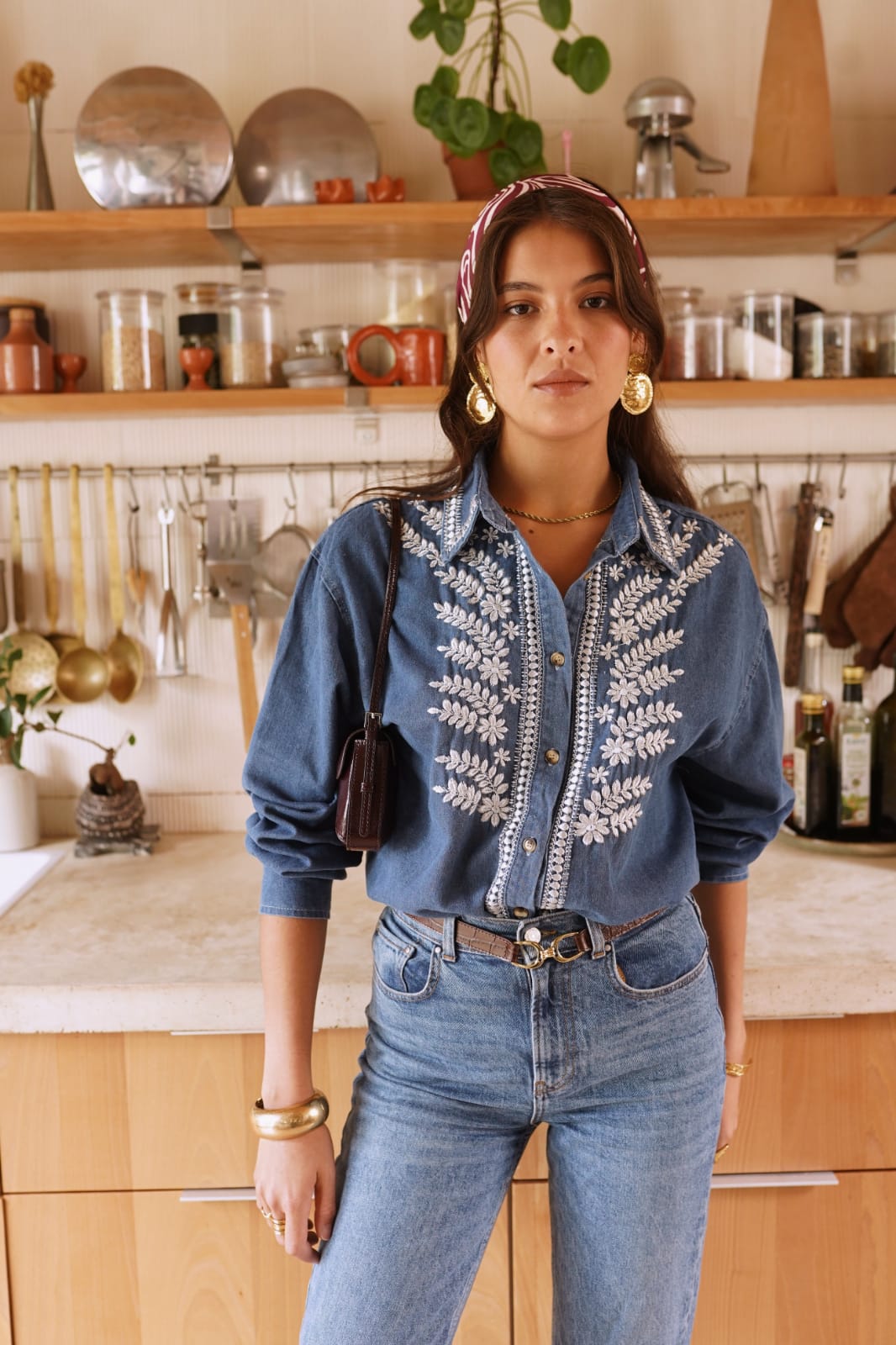 Chemise en jean brodée