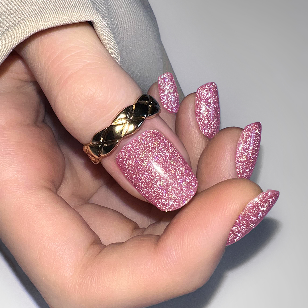 Gelinis lakas Pink Glow 401 8g