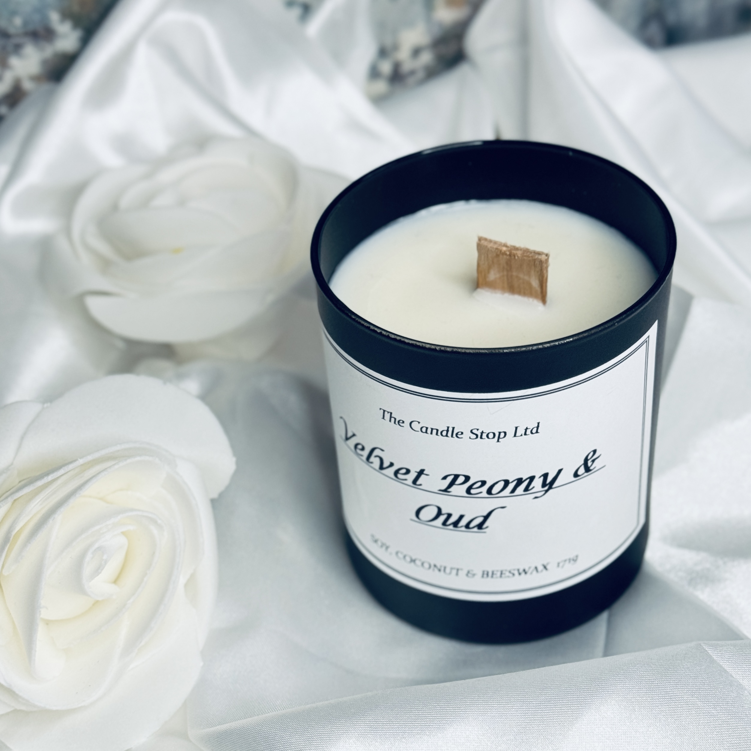 Velvet, Peony and Oud Candle