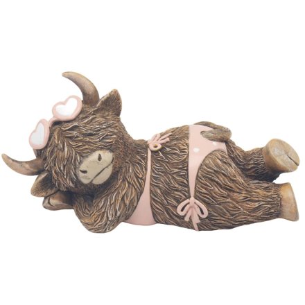 Beach Time Highland Cow