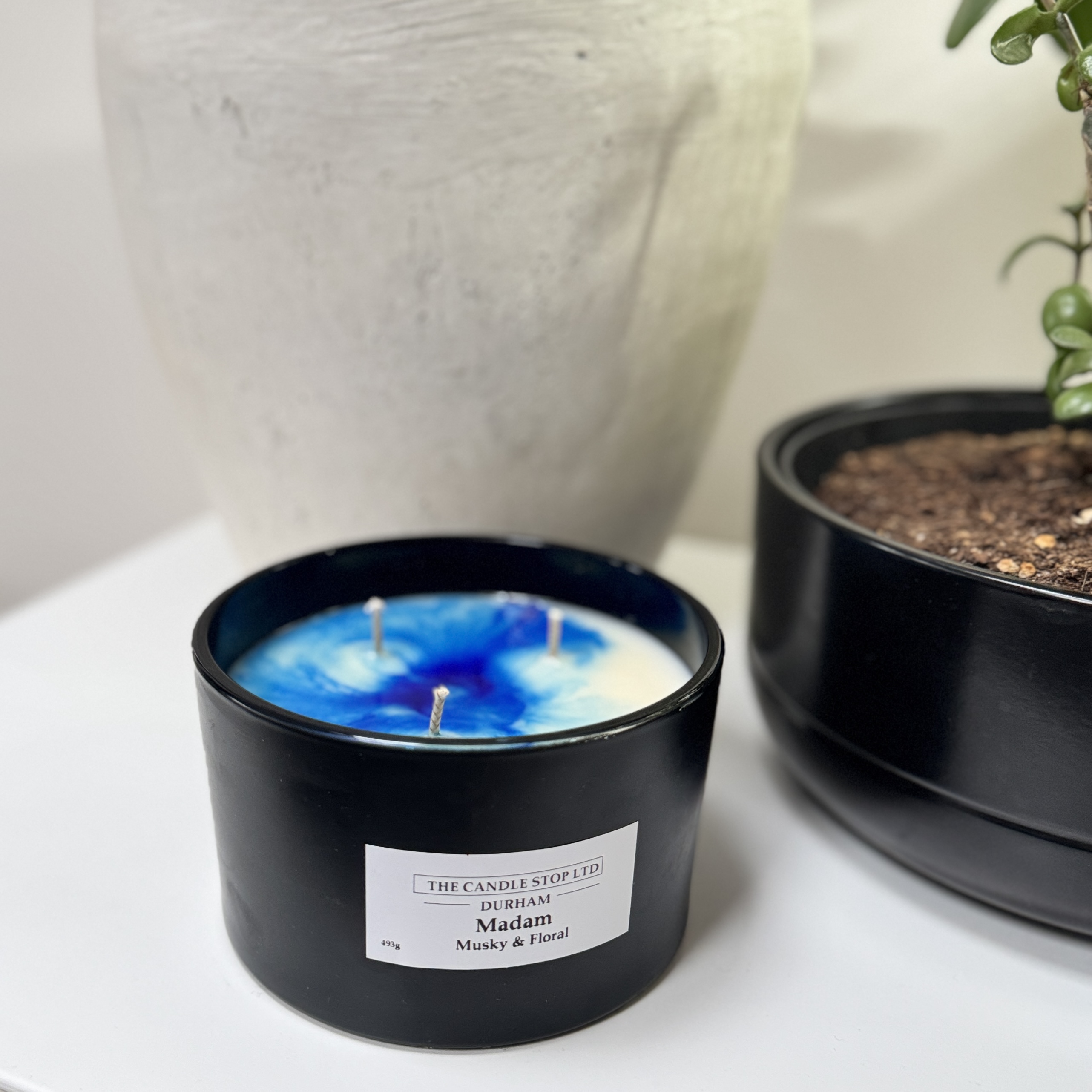 Madam Musky & Floral Scented Candle